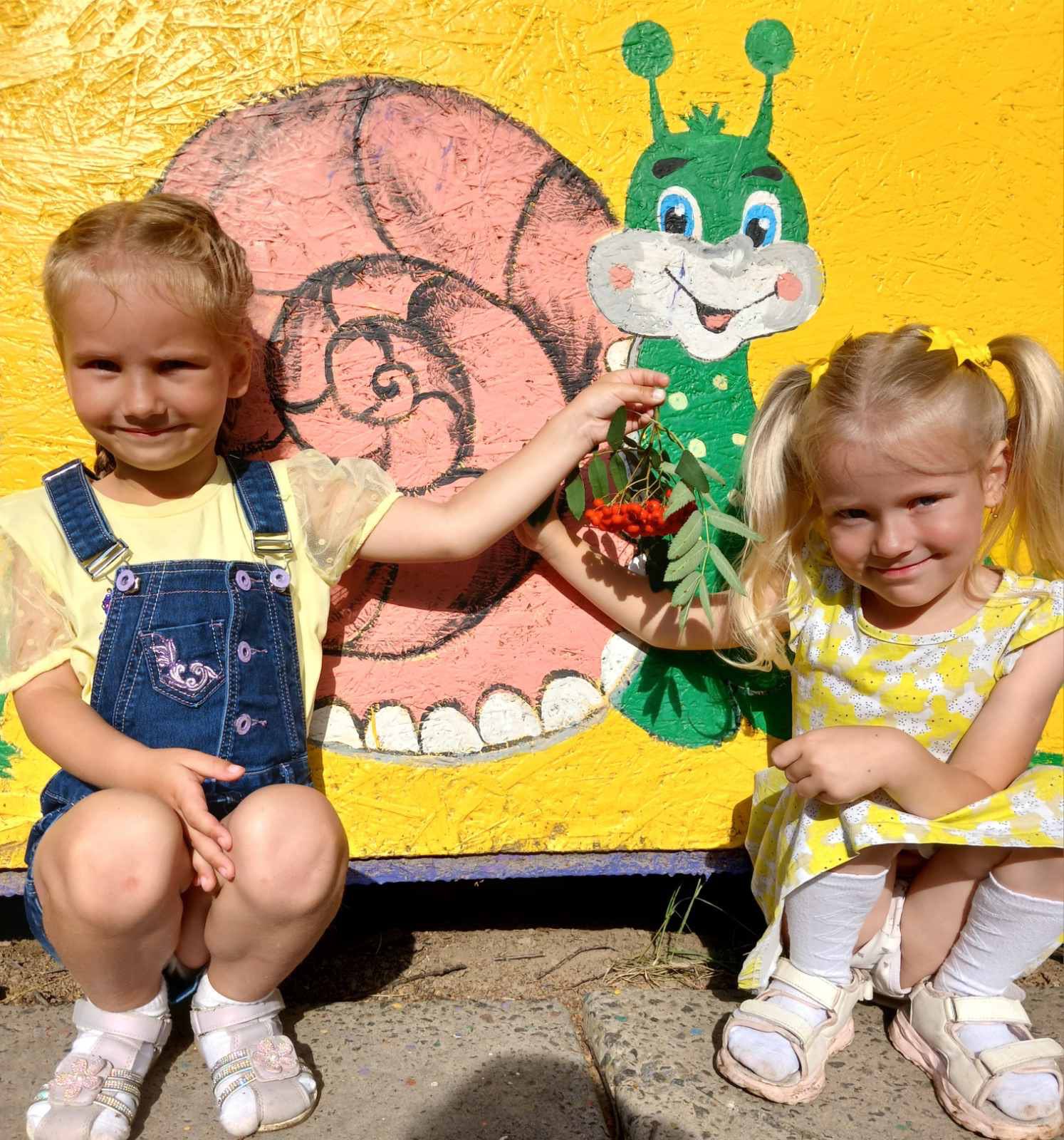 Фото без опису