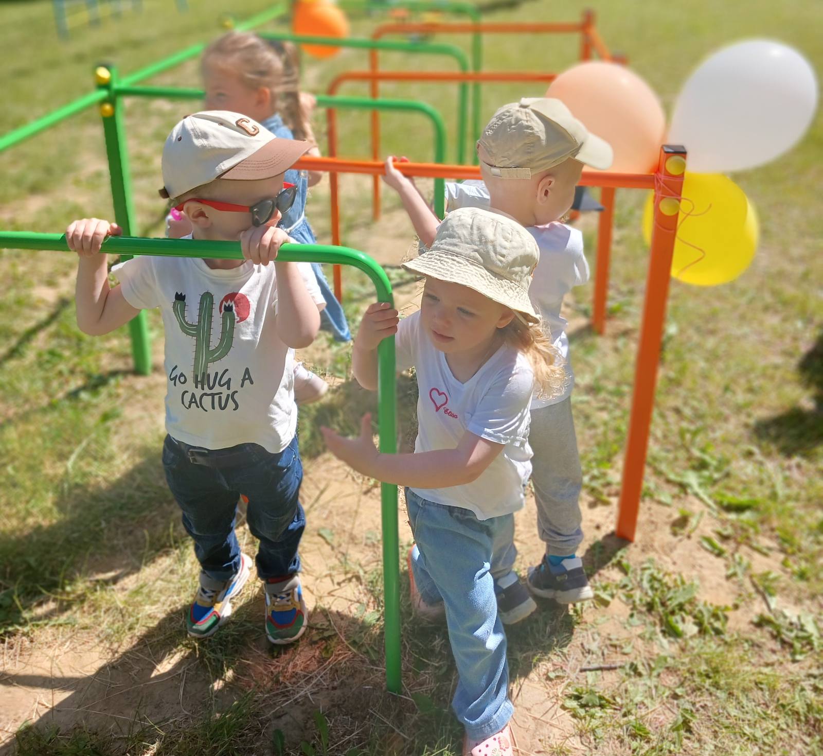 Фото без опису