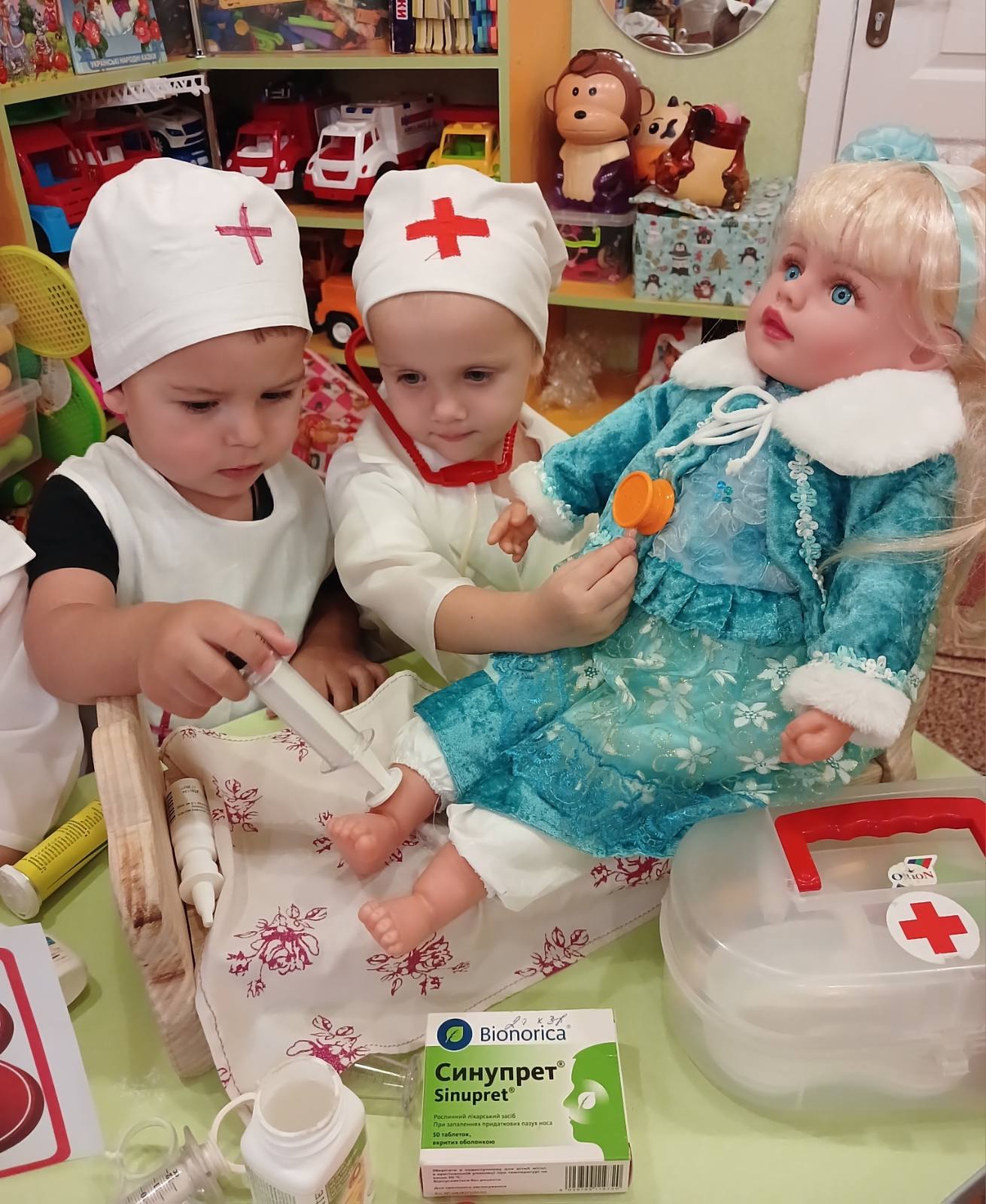 Фото без опису