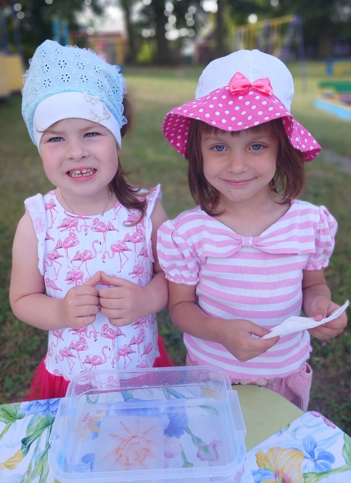 Фото без опису