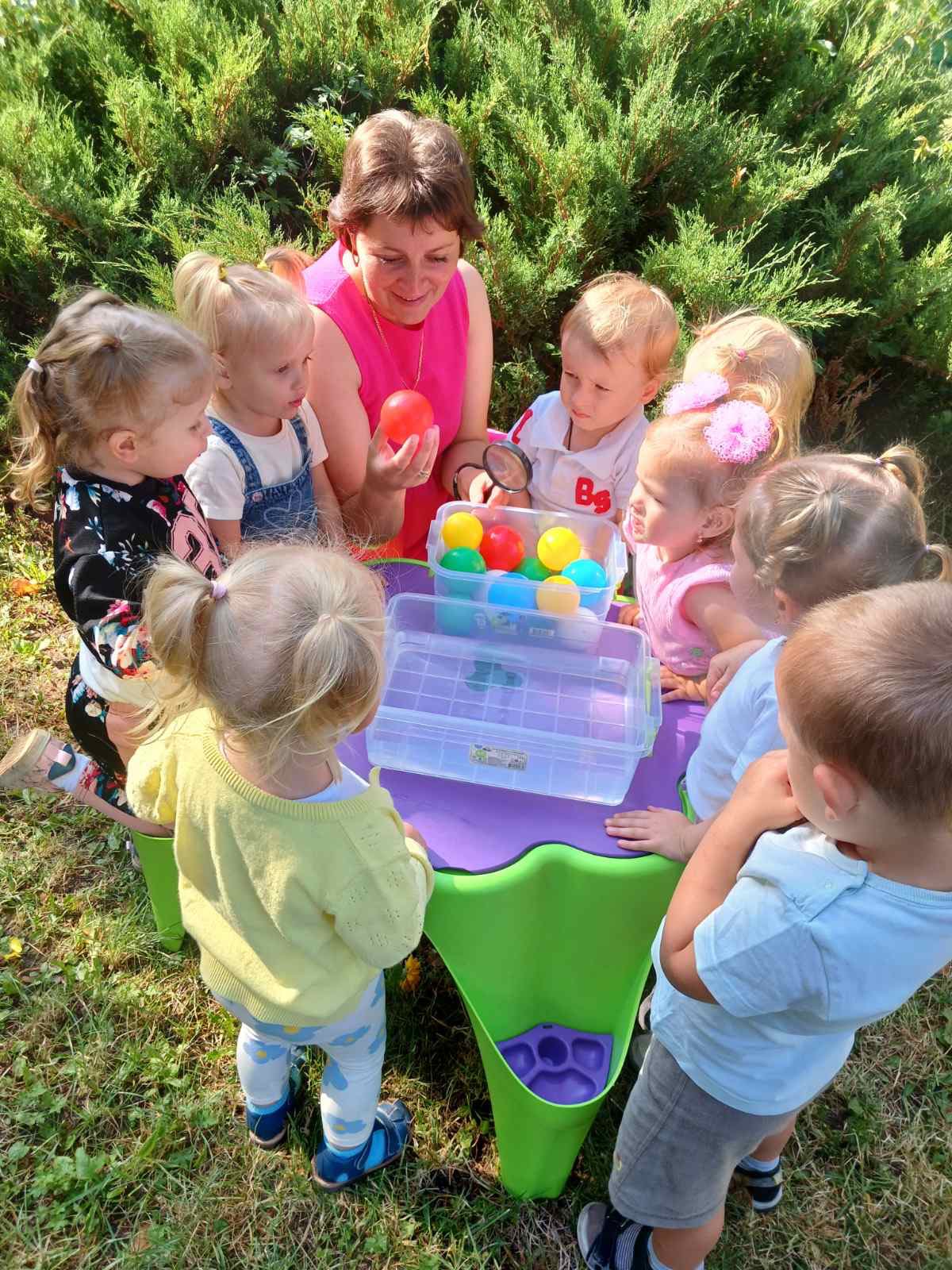 Фото без опису