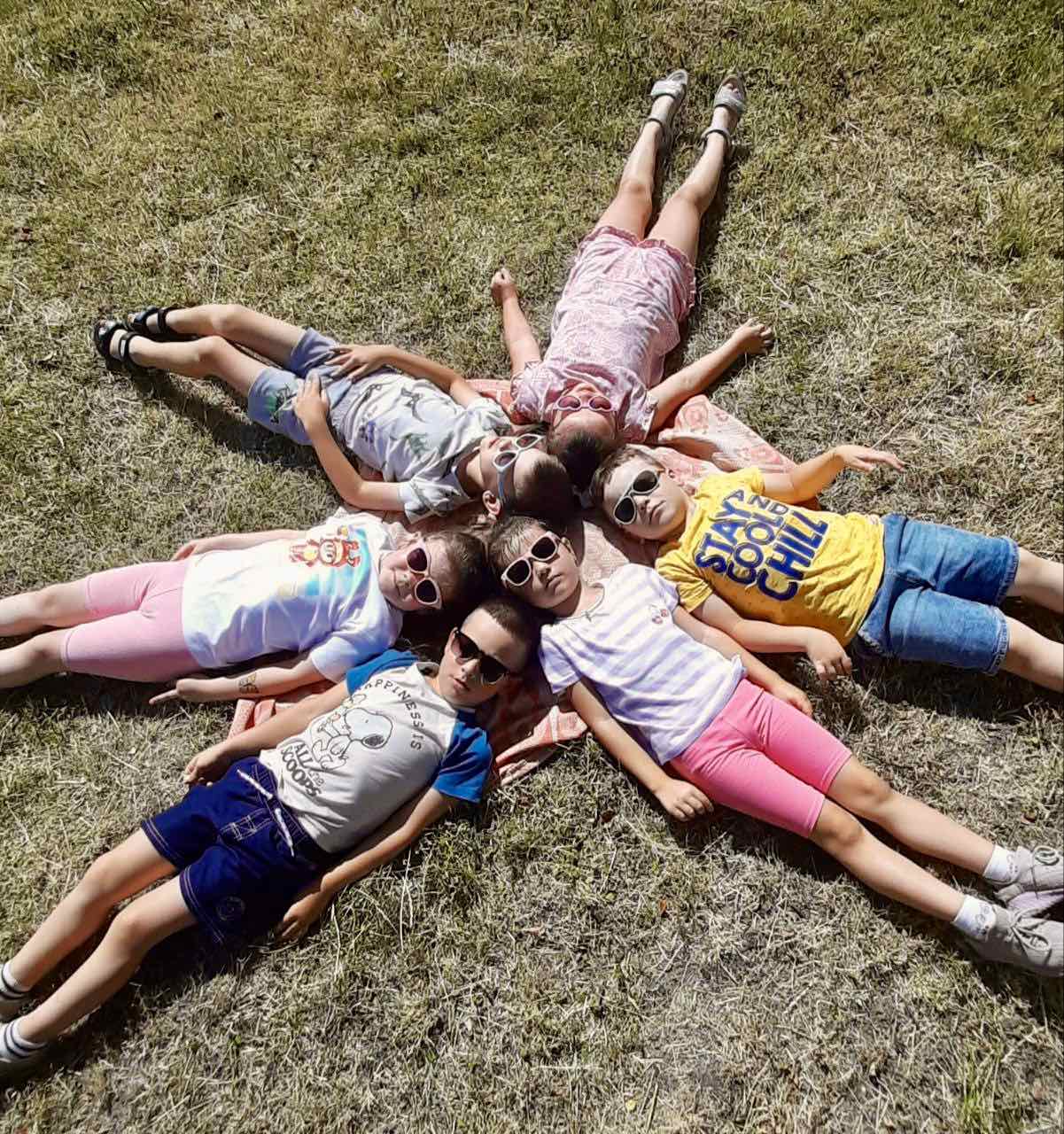 Фото без опису