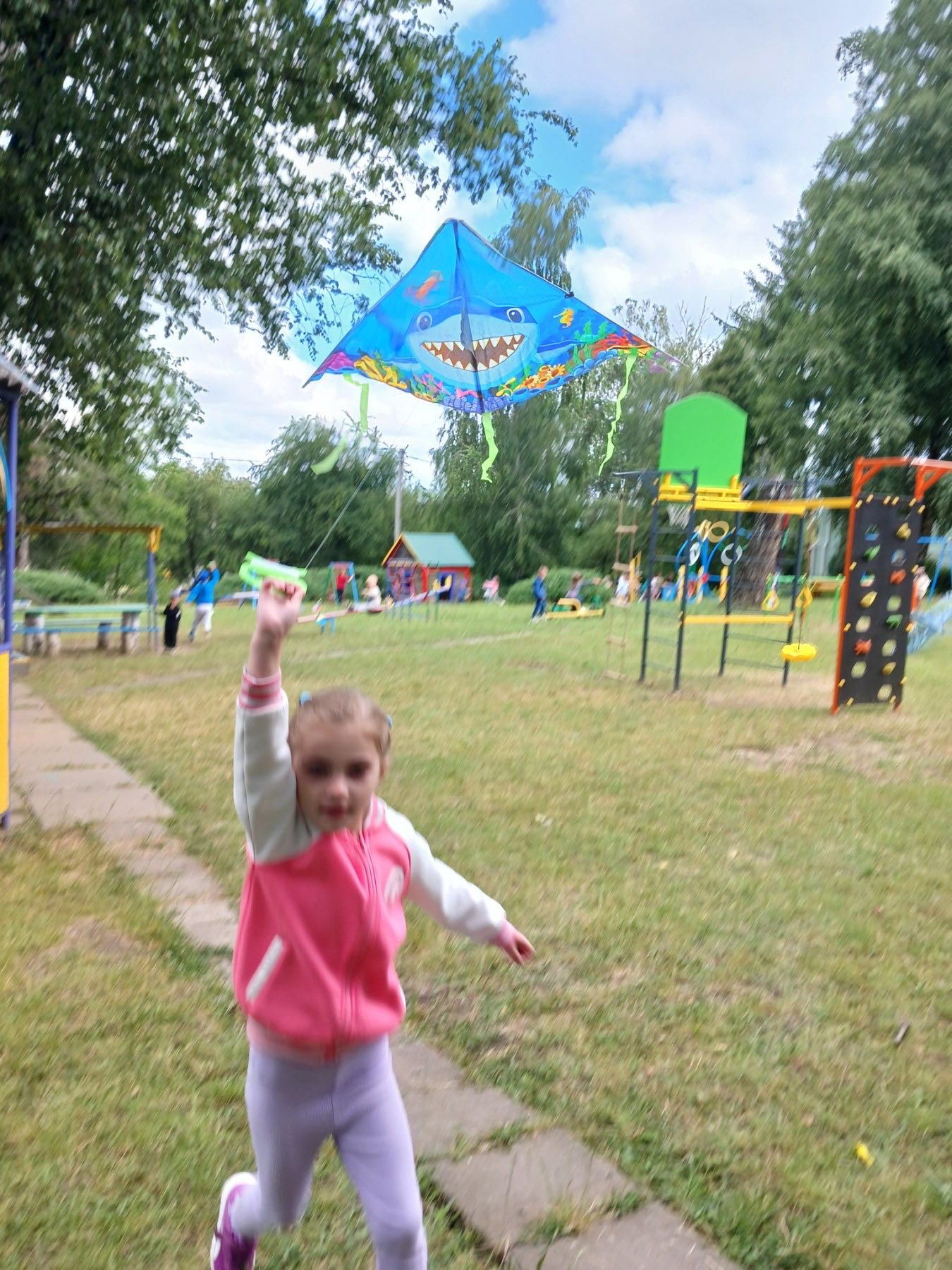 Фото без опису