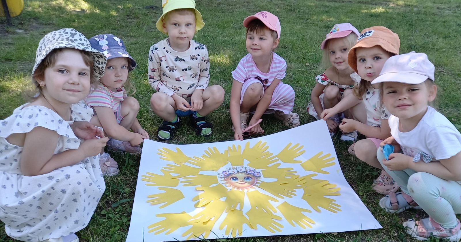 Фото без опису