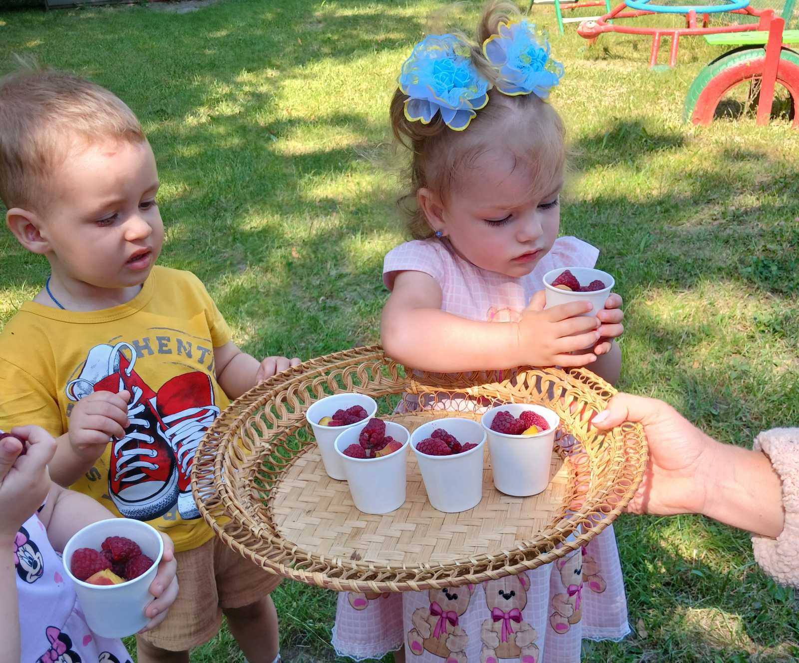 Фото без опису