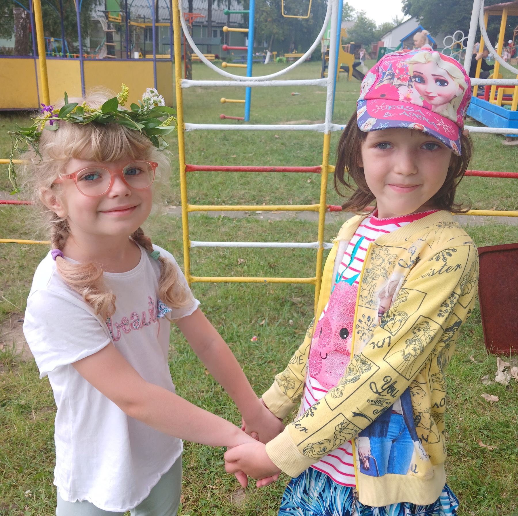 Фото без опису