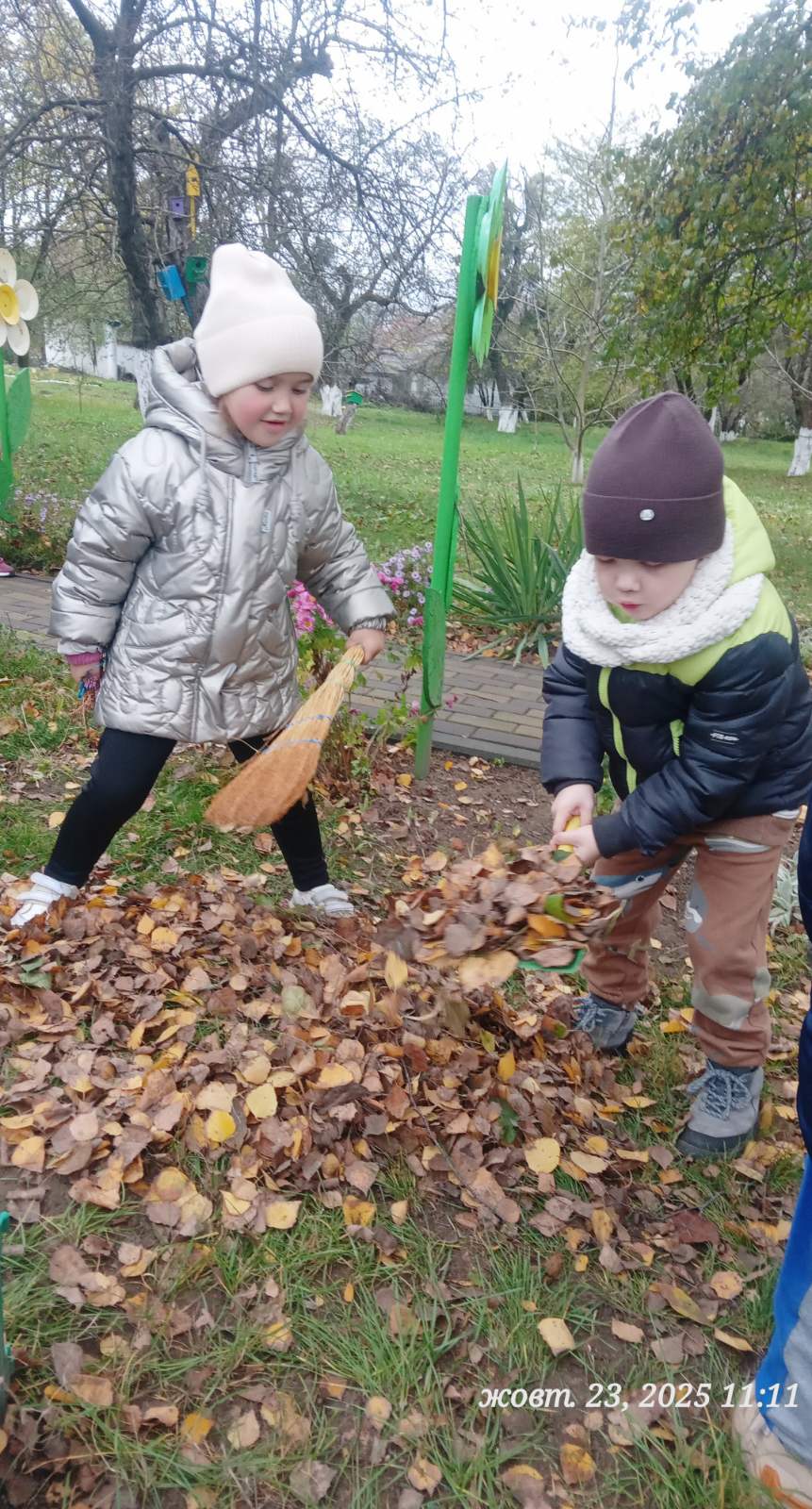 Фото без опису