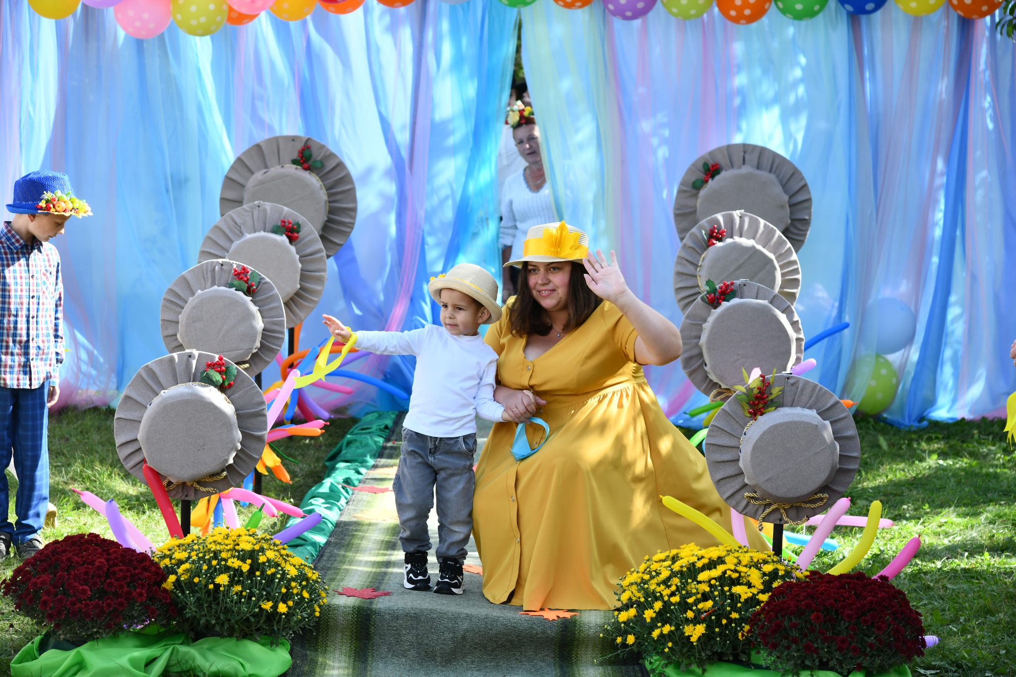 Фото без опису