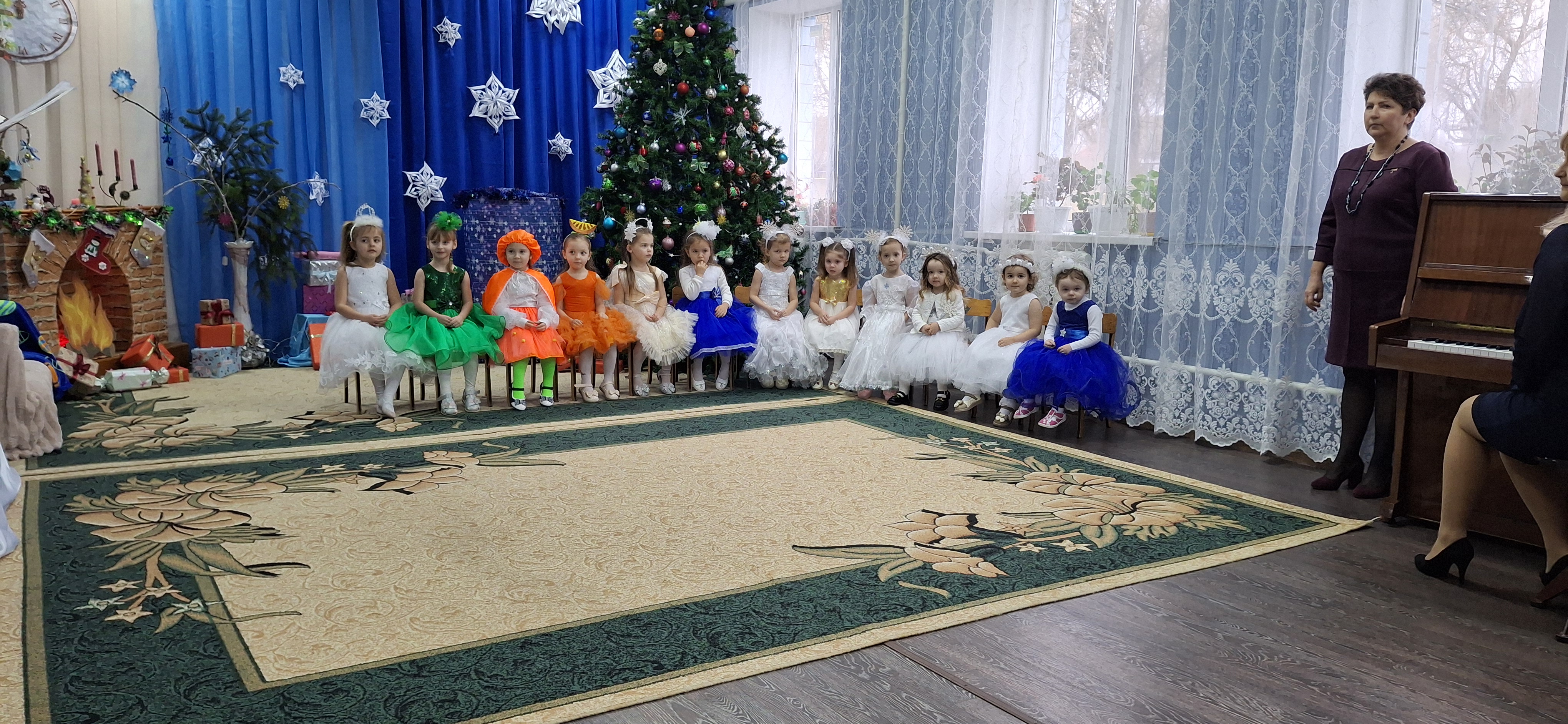 Фото без опису