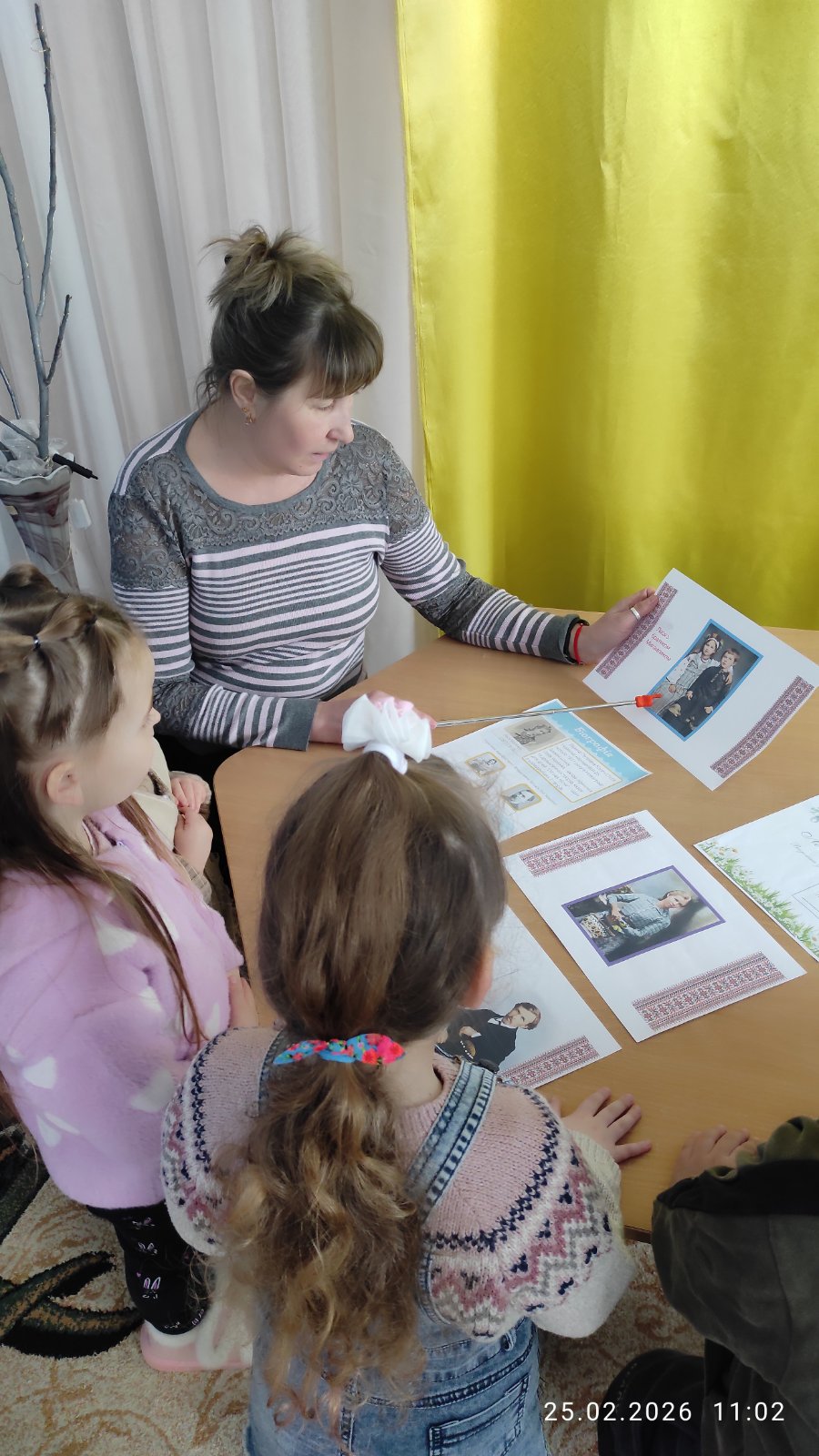 Фото без опису