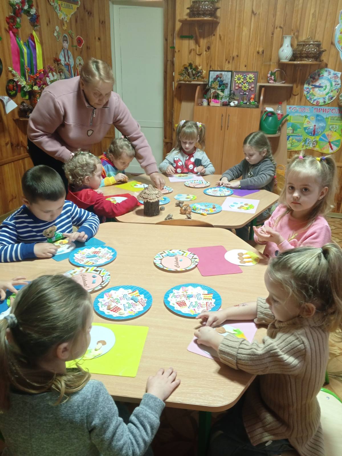 Фото без опису