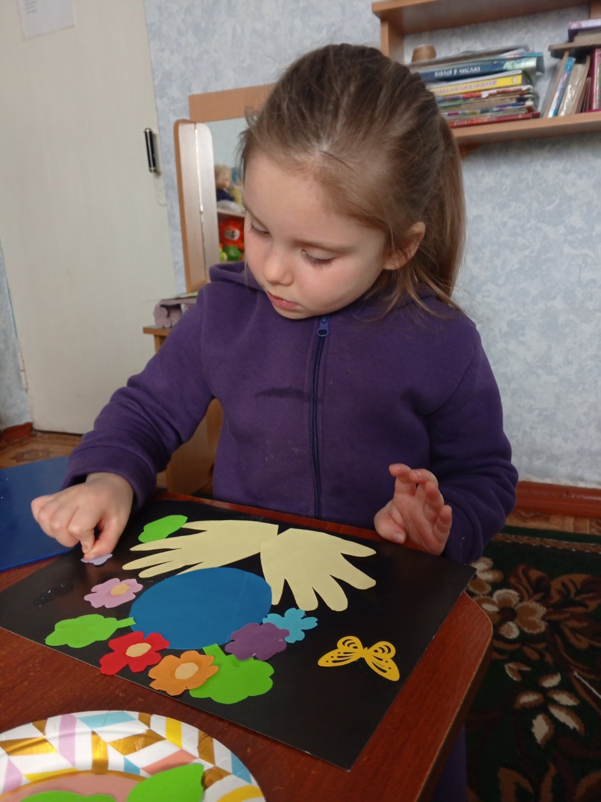 Фото без опису