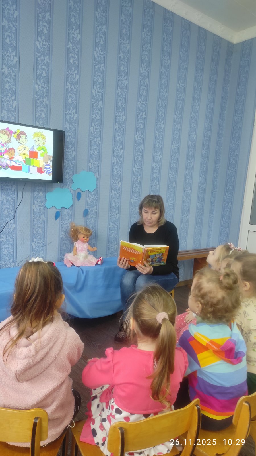 Фото без опису