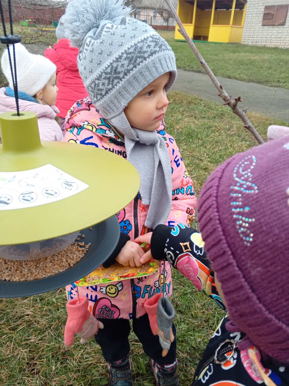 Фото без опису