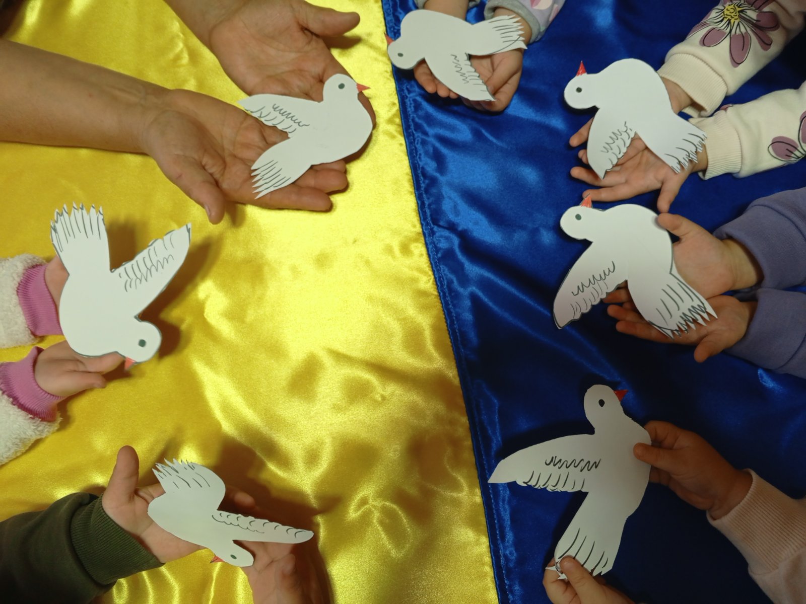 Фото без опису