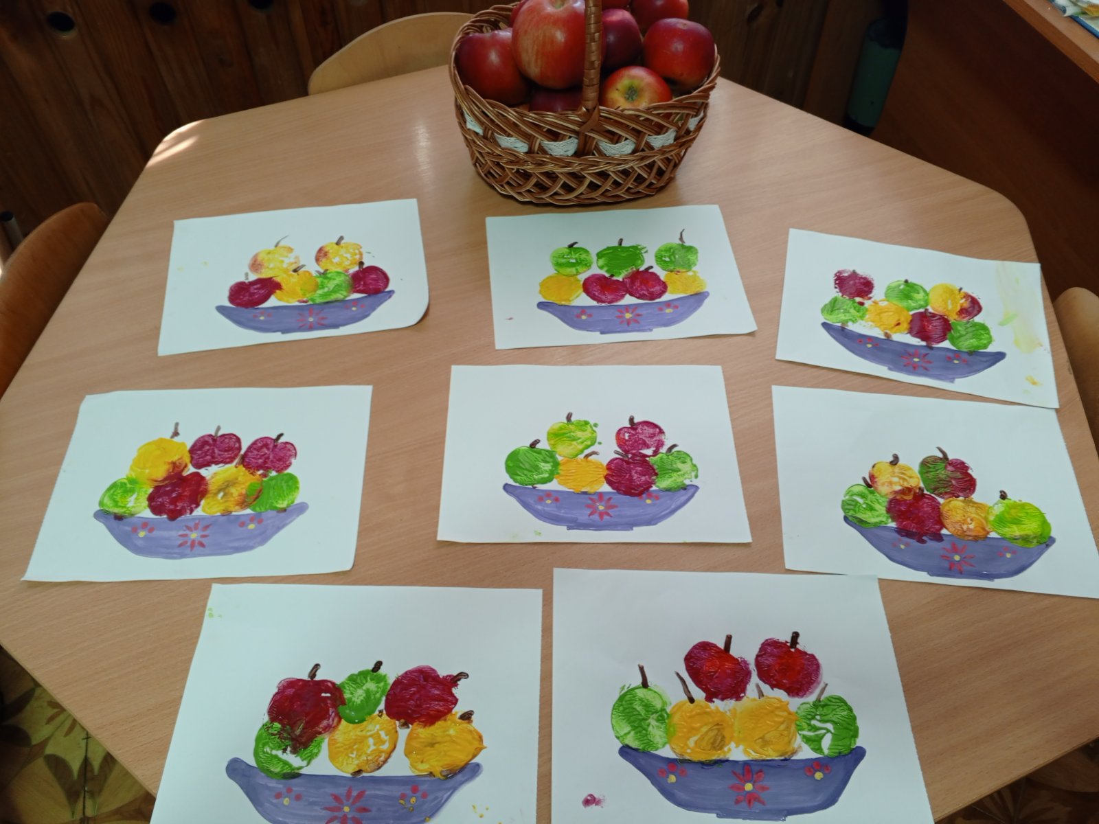 Фото без опису