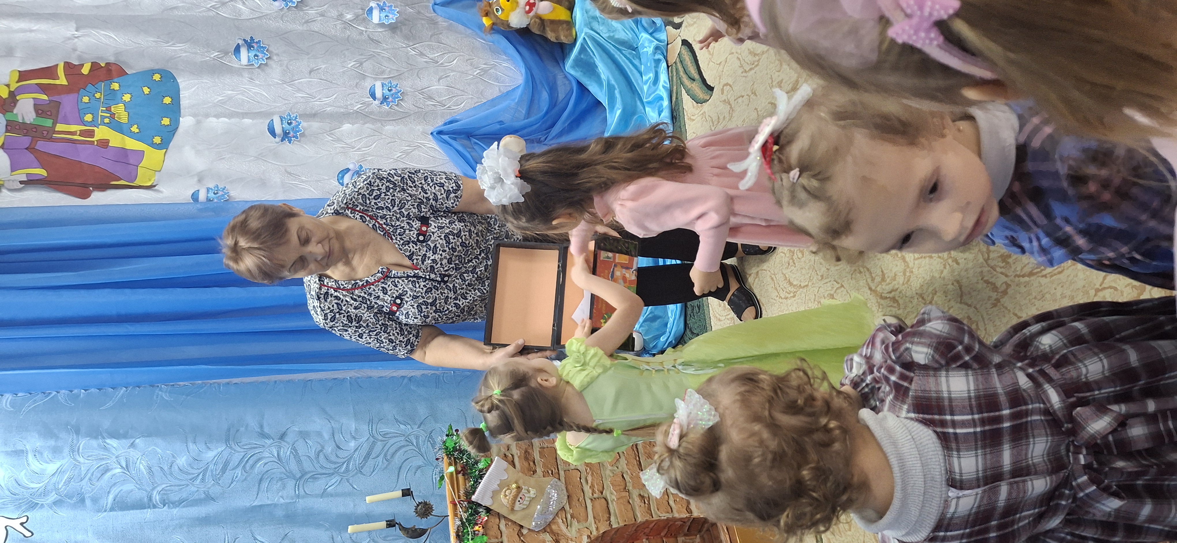 Фото без опису