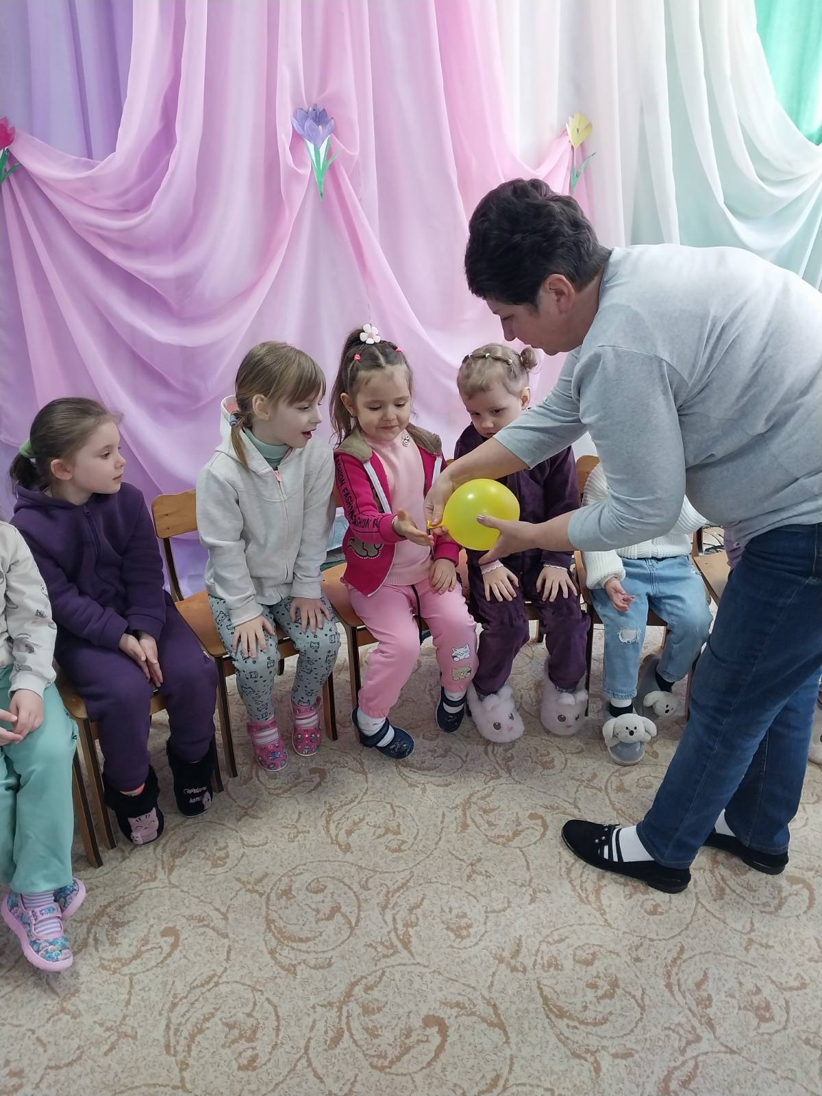 Фото без опису