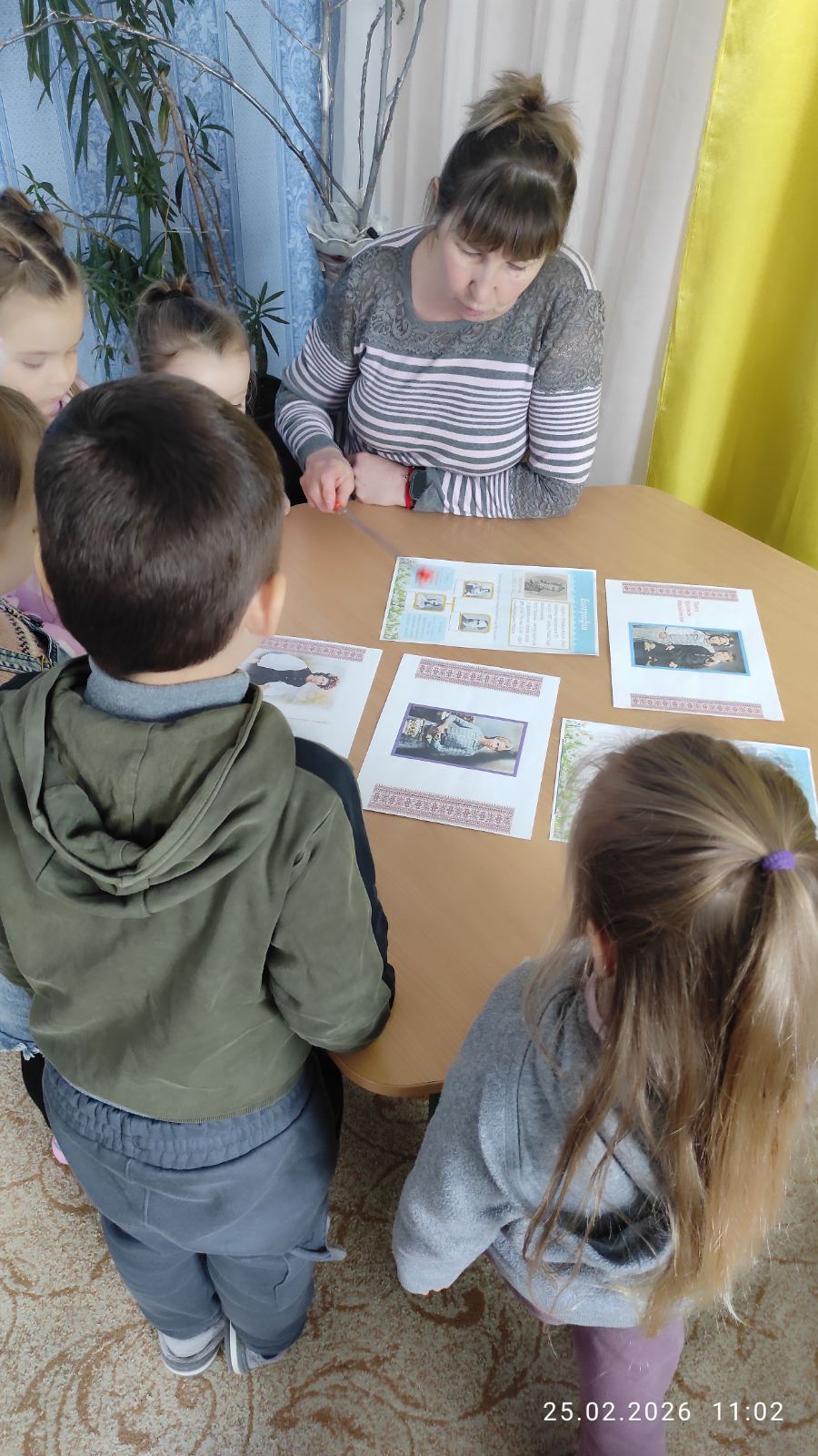 Фото без опису