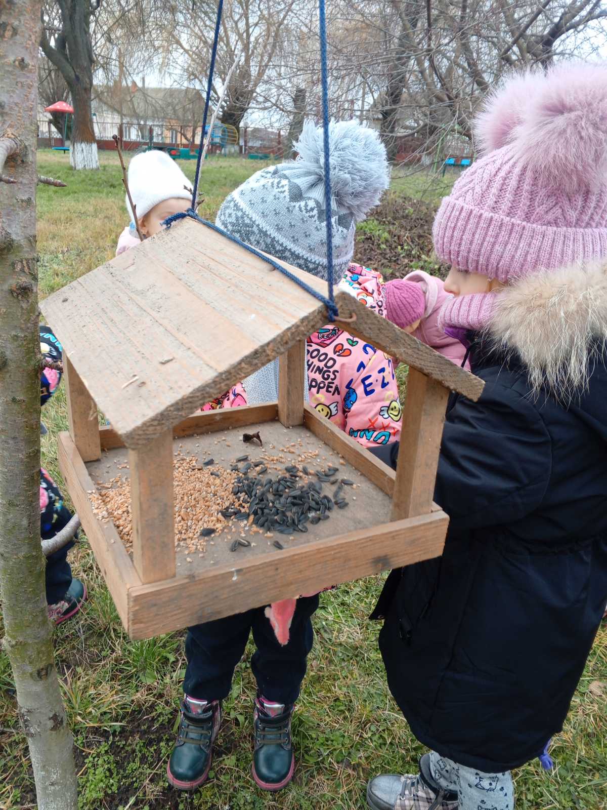 Фото без опису