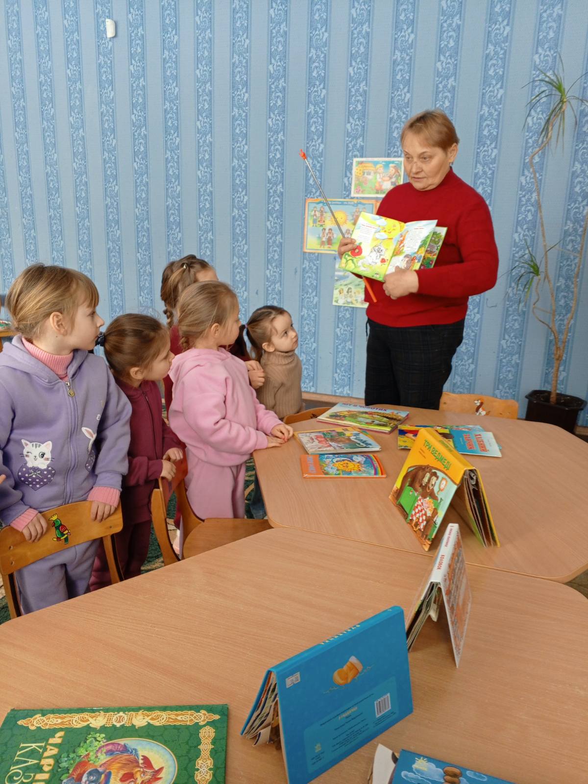 Фото без опису