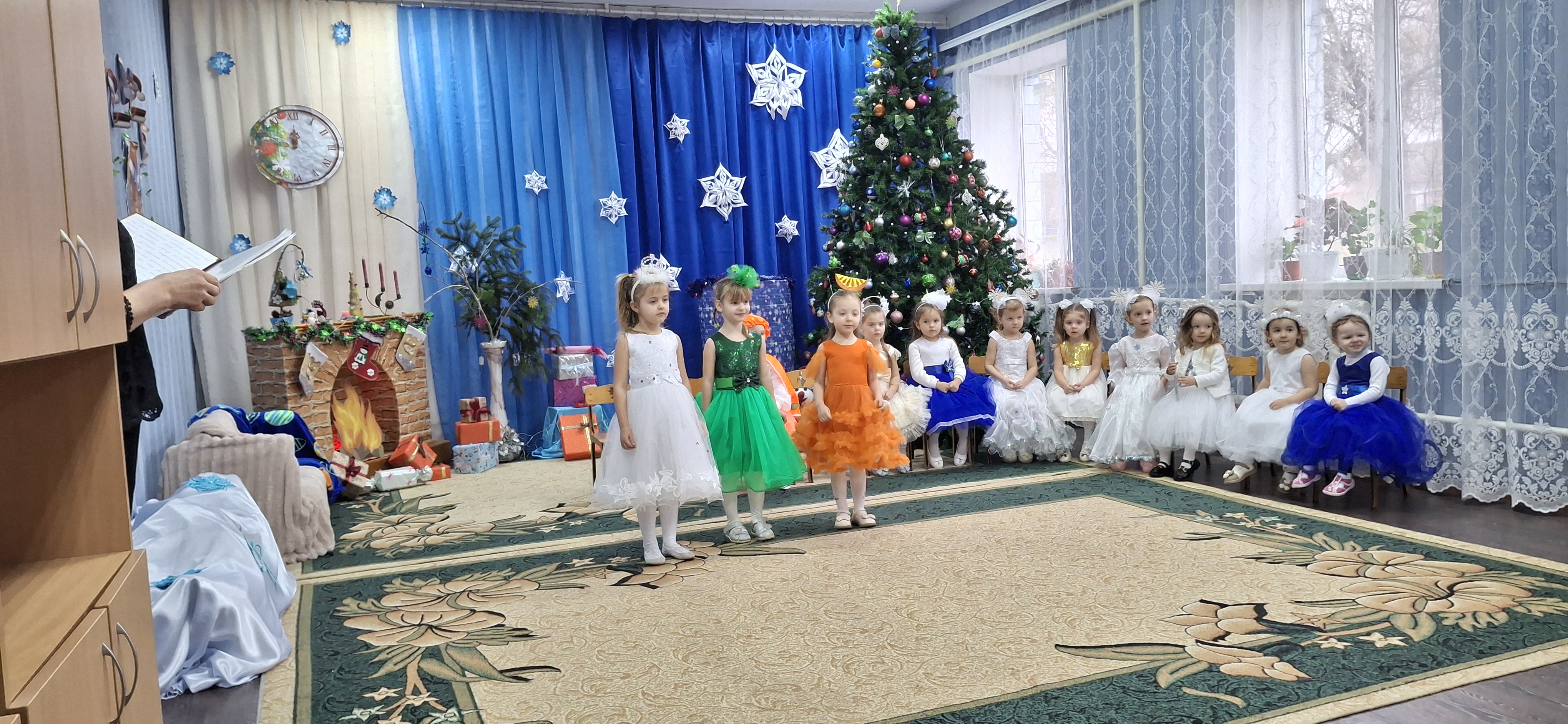 Фото без опису