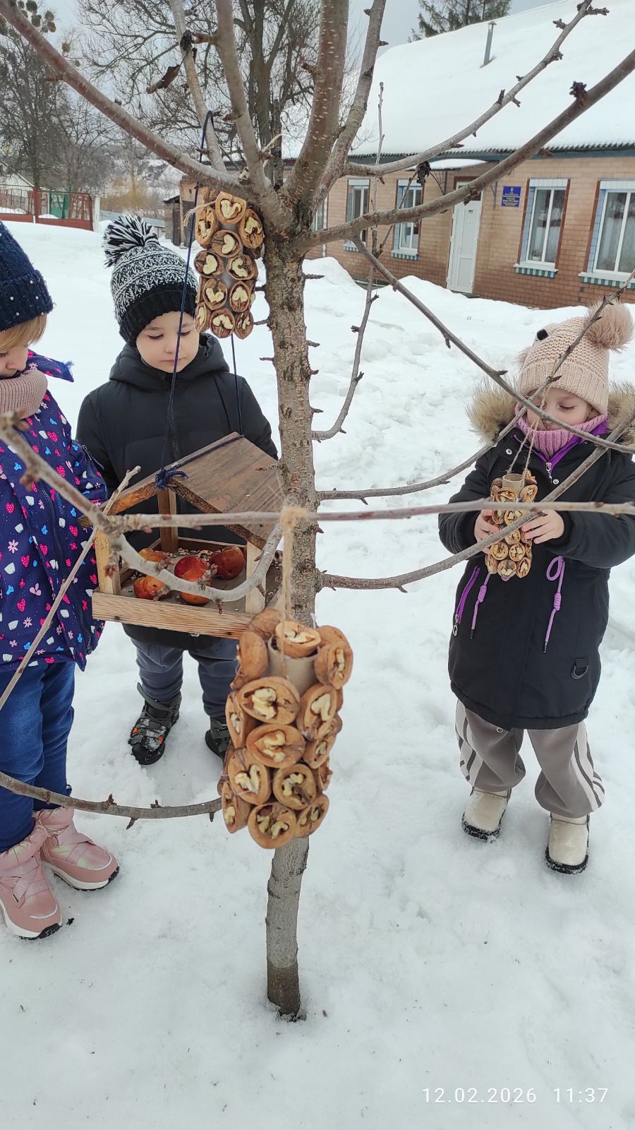 Фото без опису