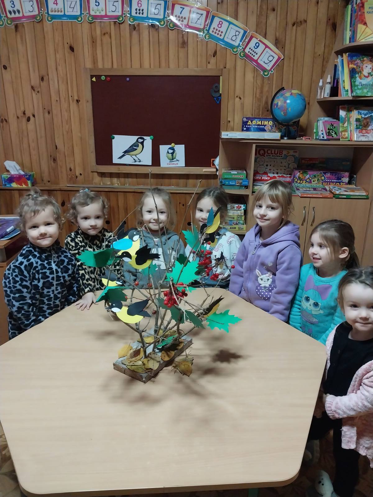 Фото без опису