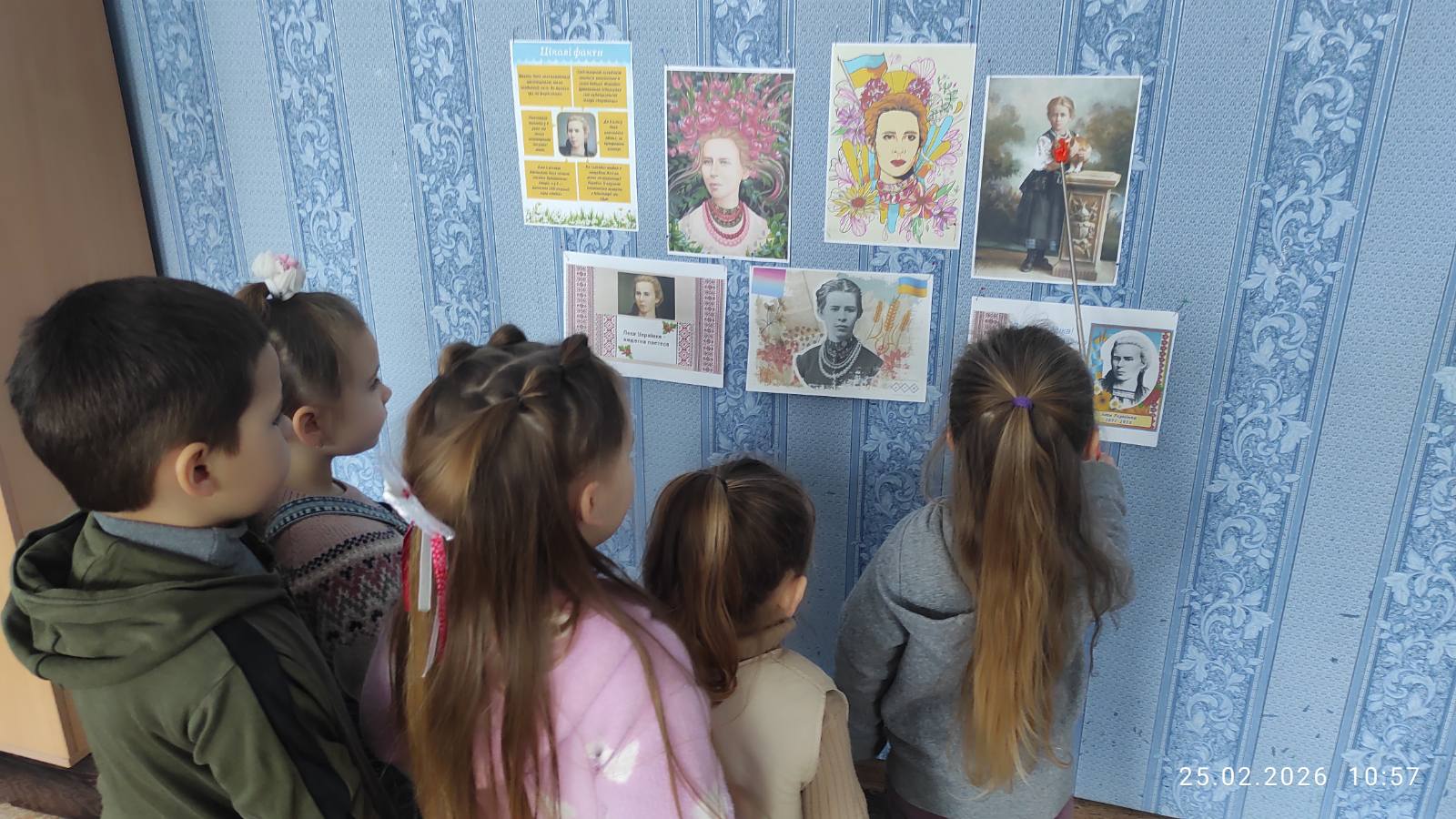 Фото без опису