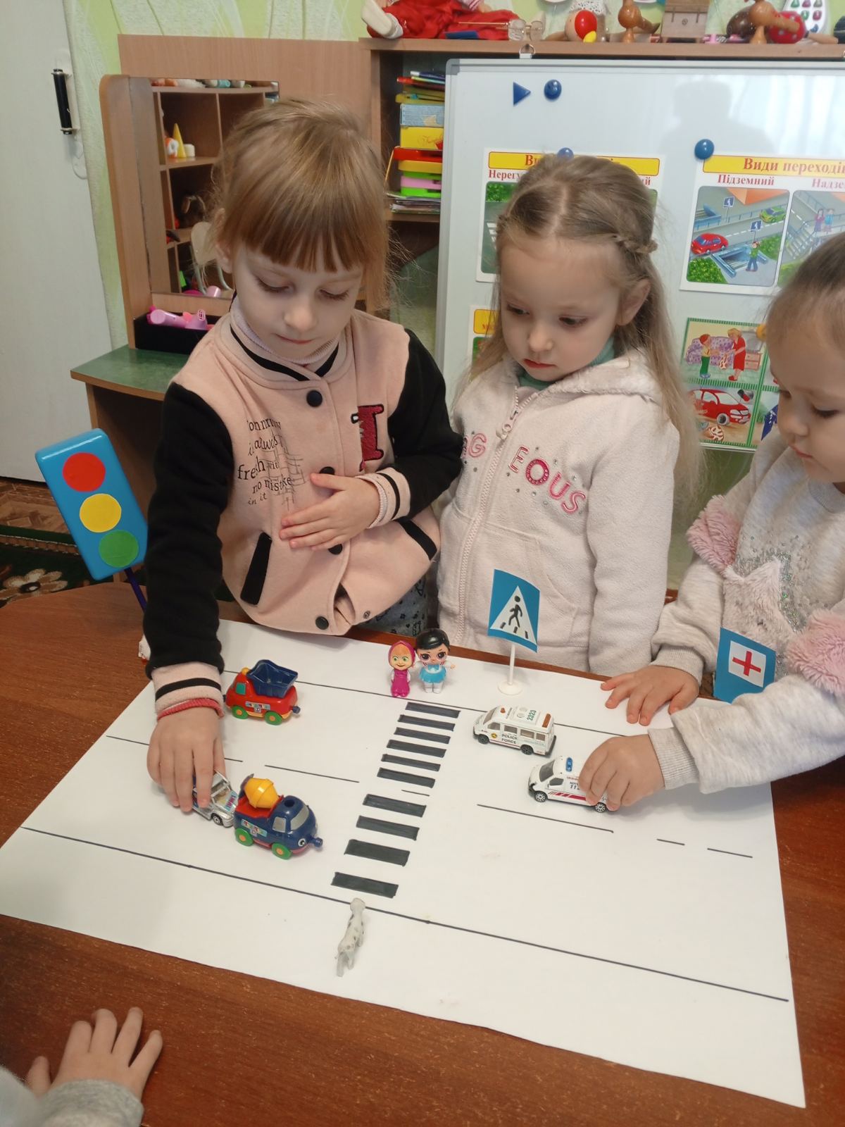 Фото без опису