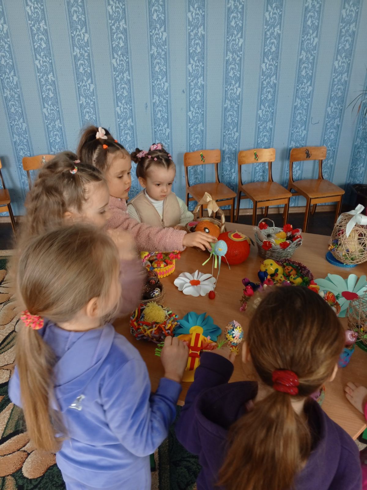 Фото без опису