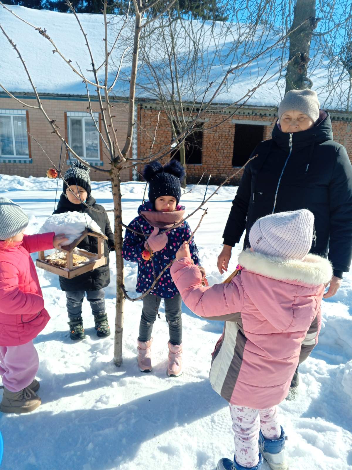 Фото без опису