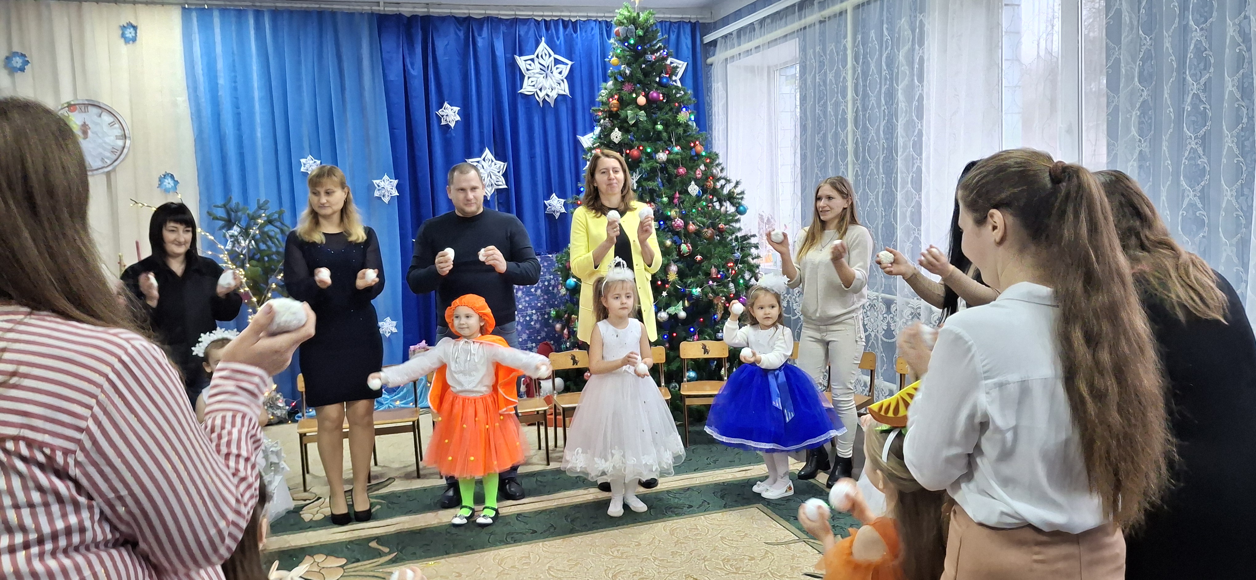 Фото без опису