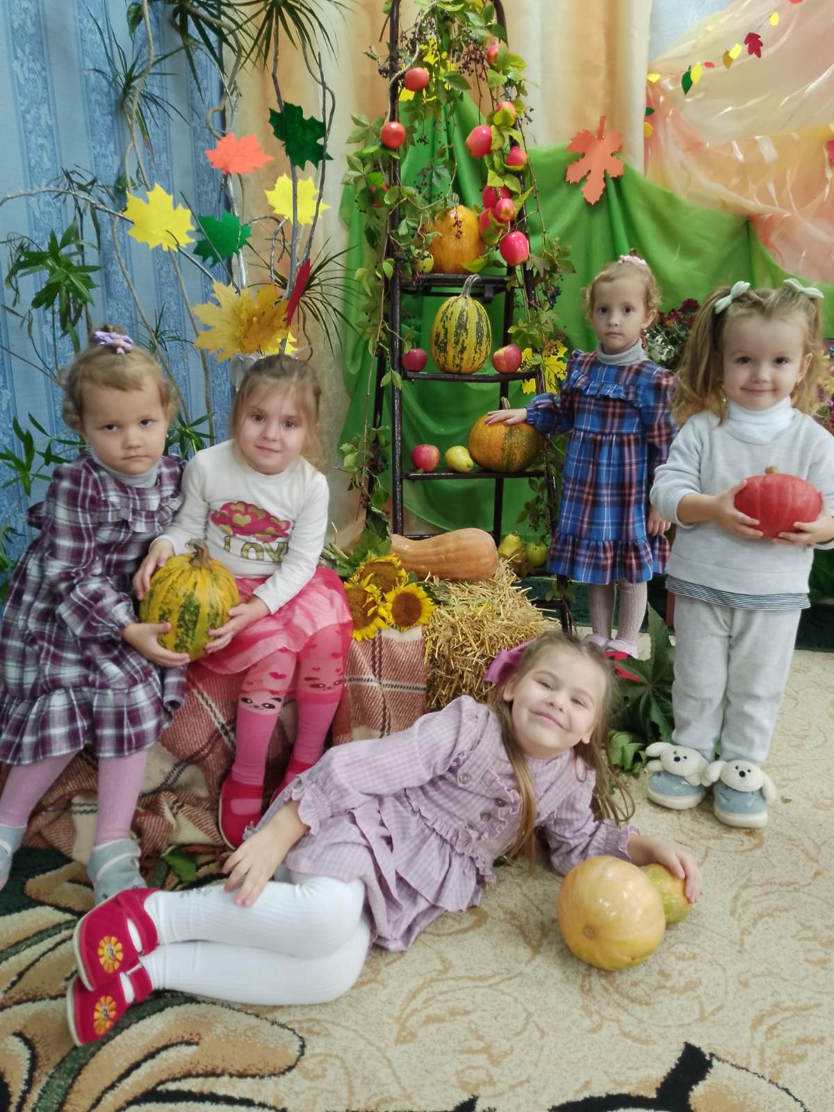 Фото без опису