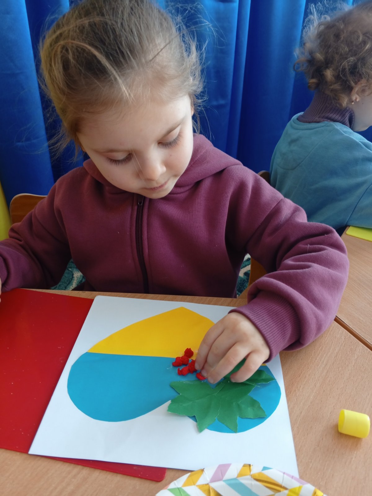 Фото без опису