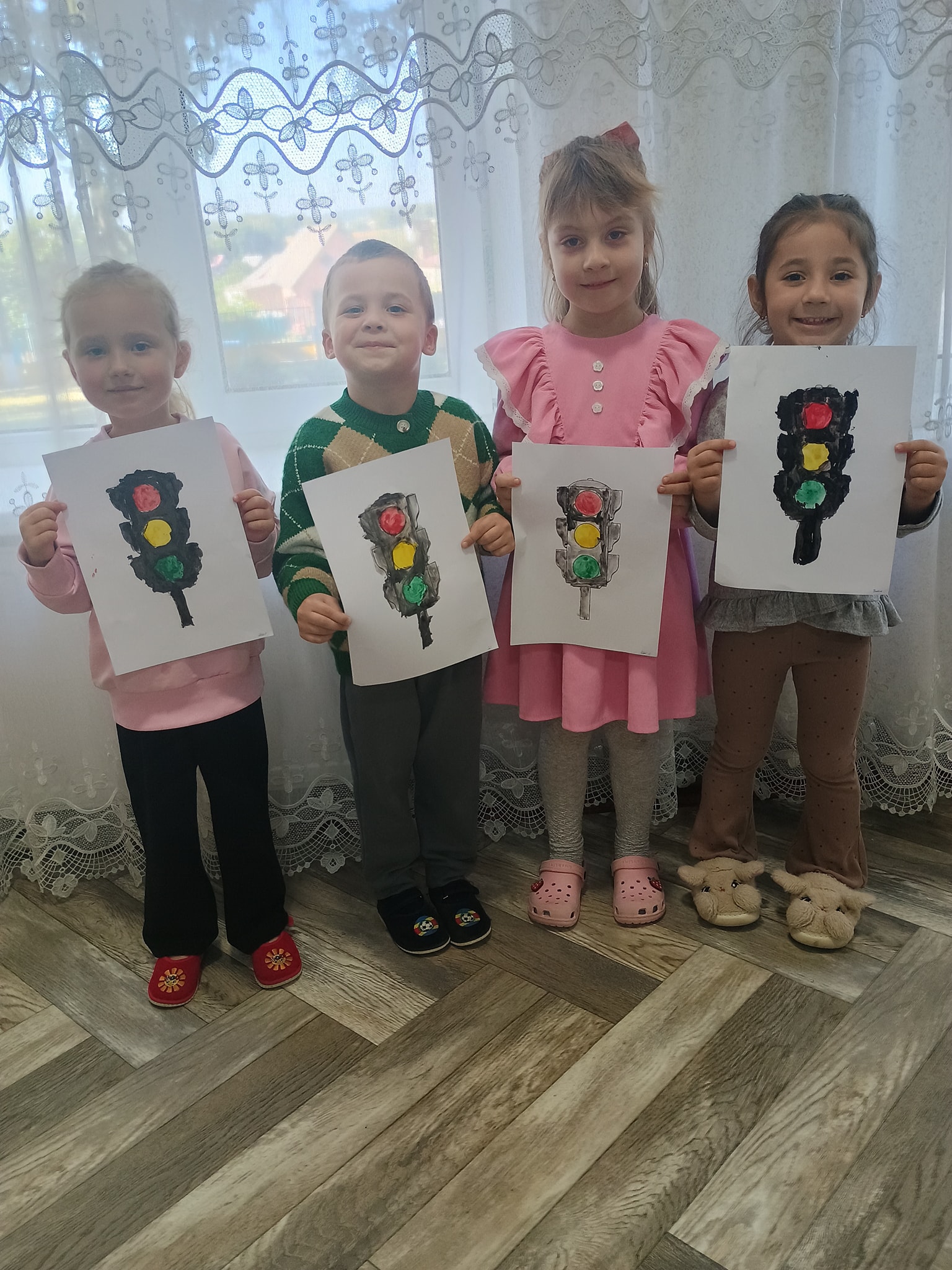Фото без опису