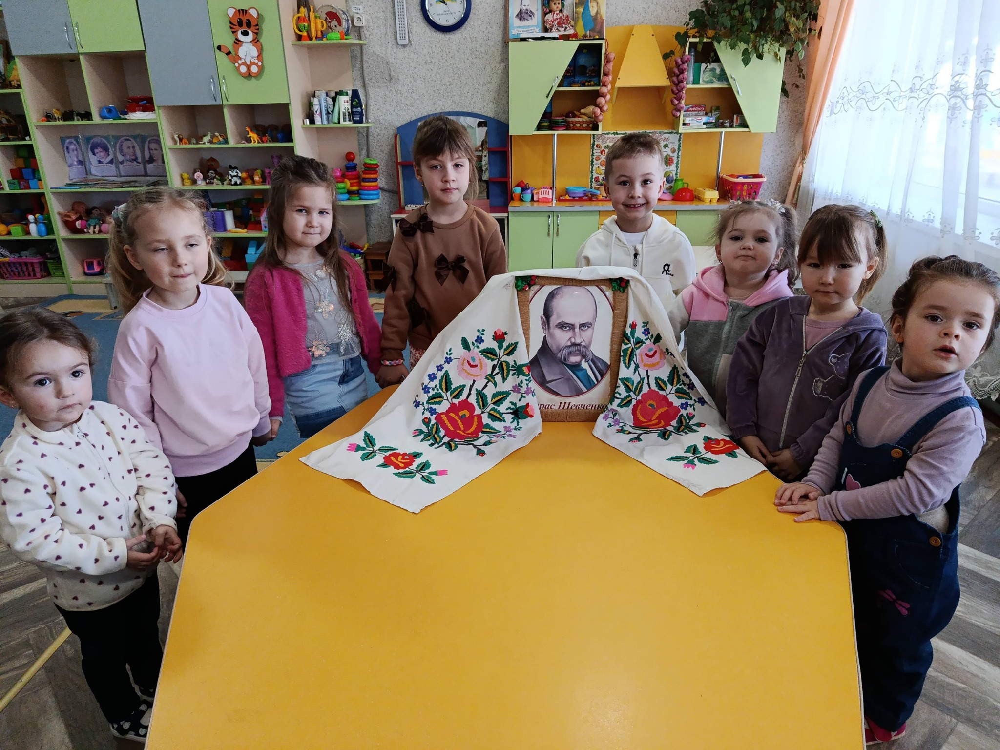 Фото без опису
