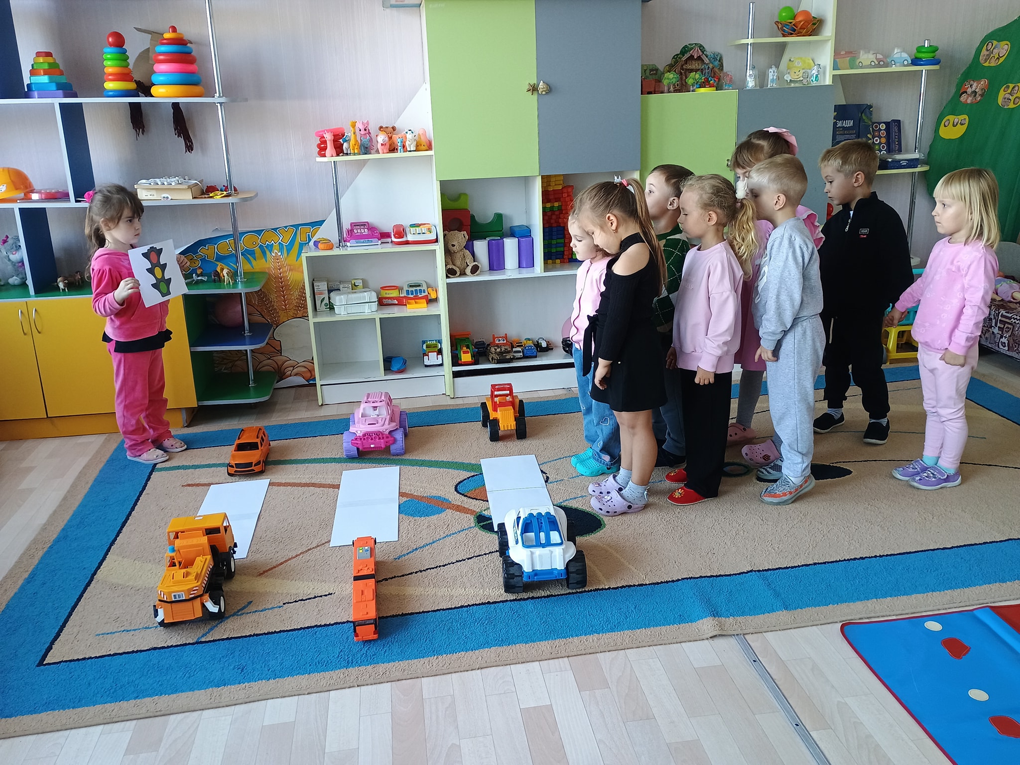 Фото без опису