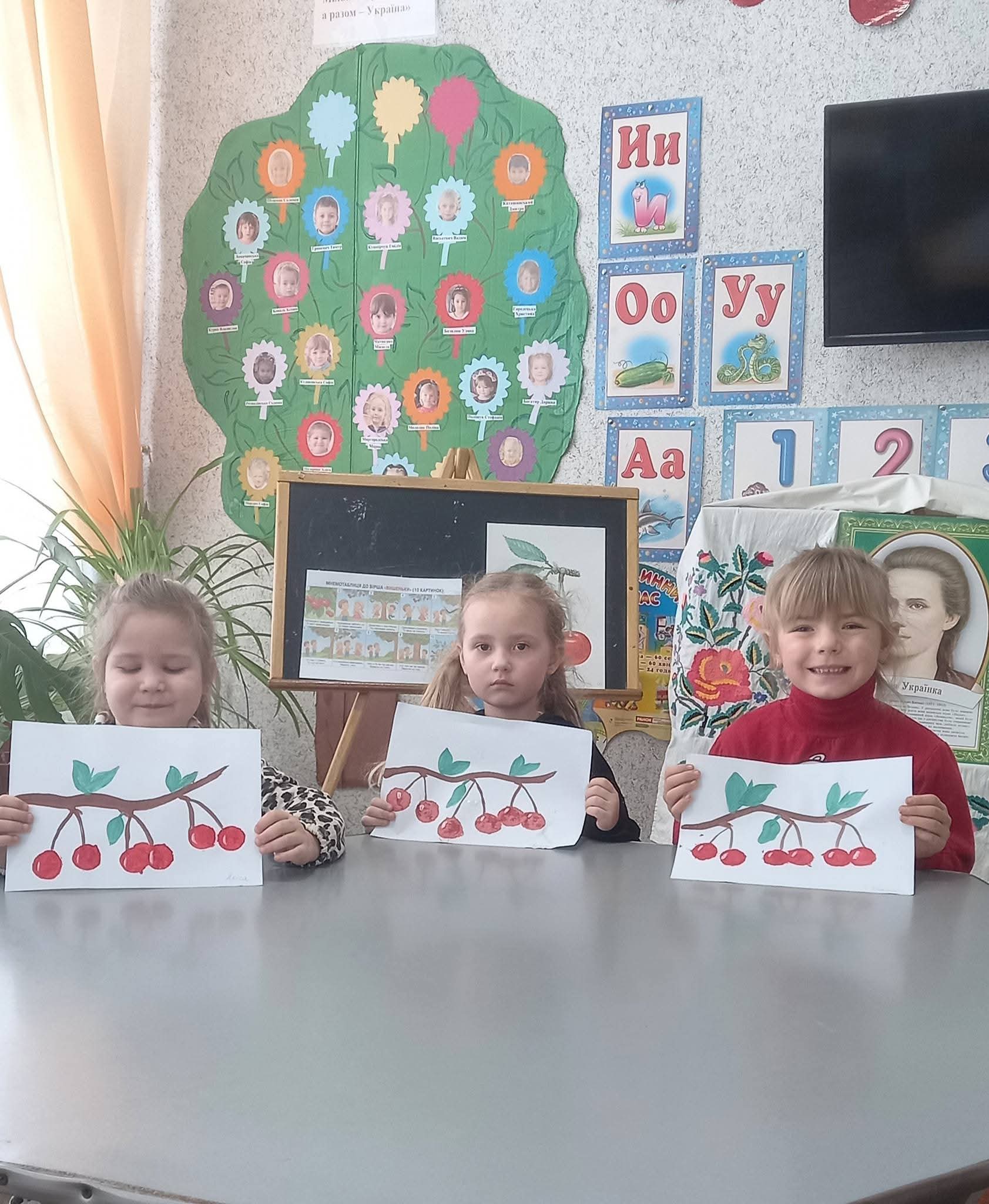 Фото без опису