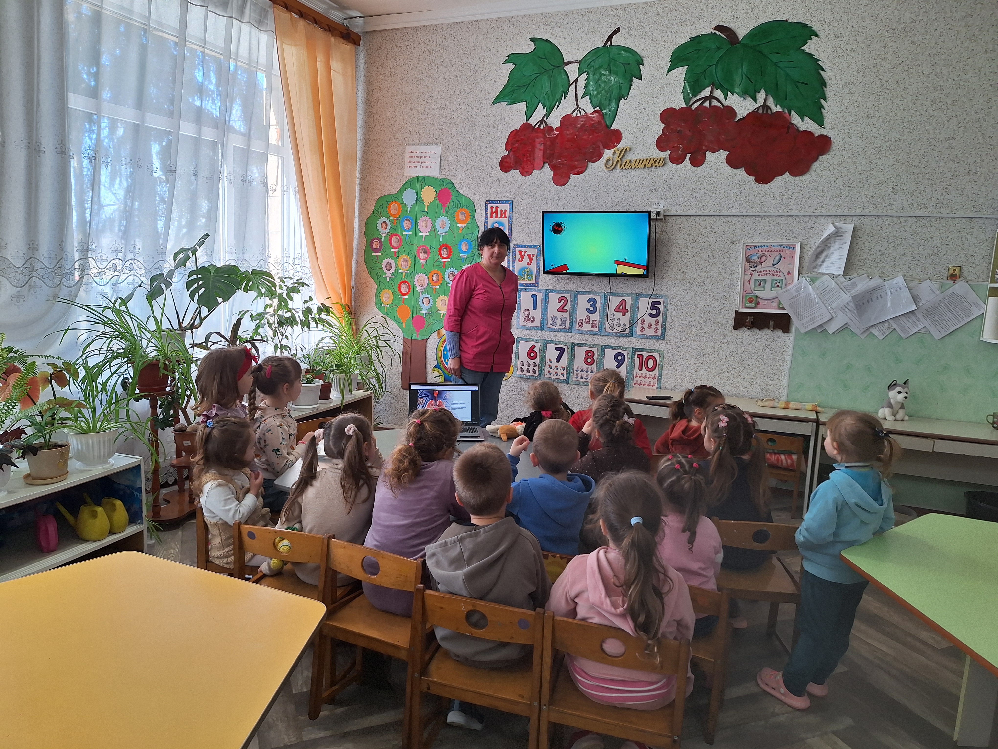 Фото без опису