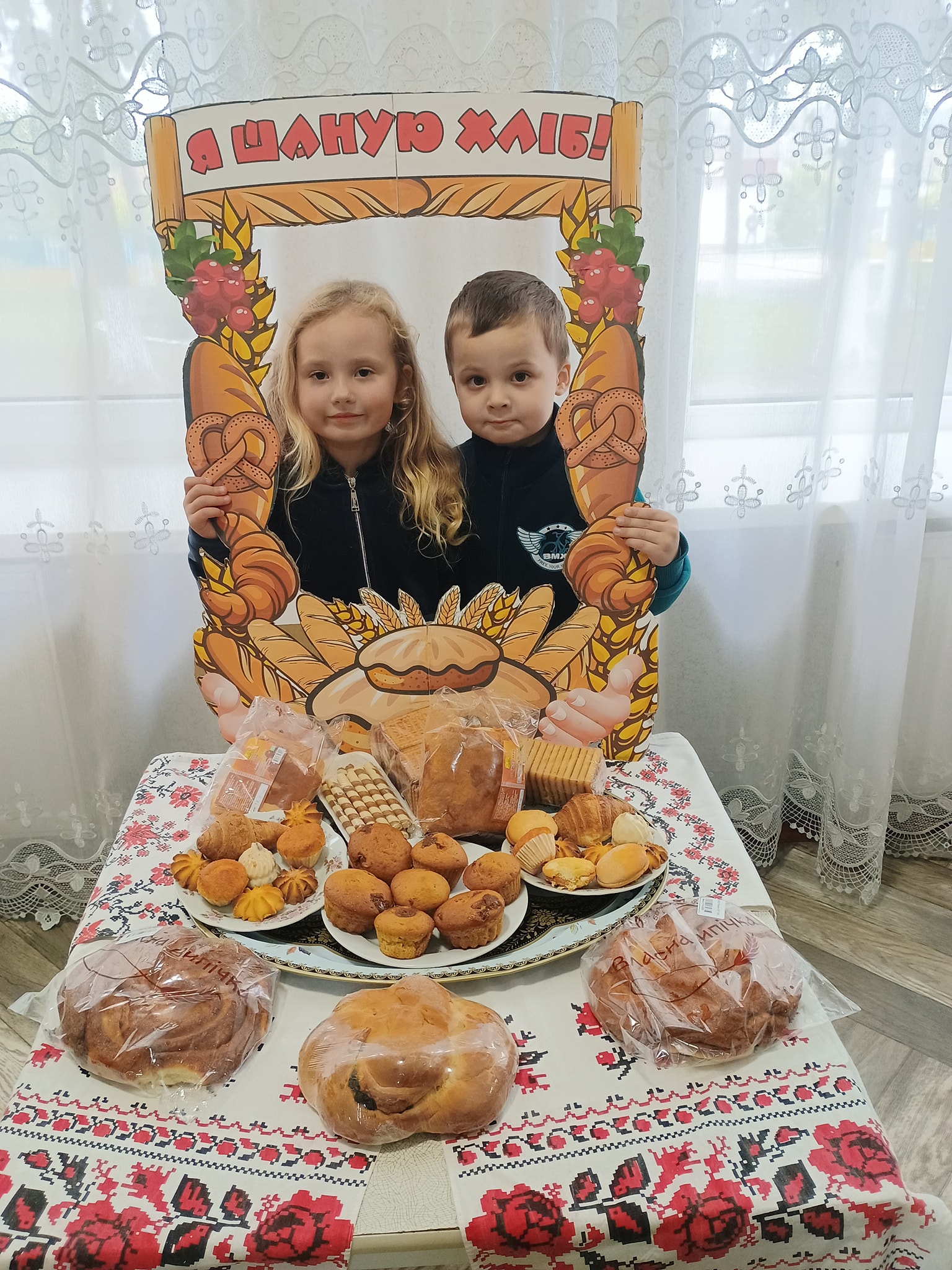 Фото без опису
