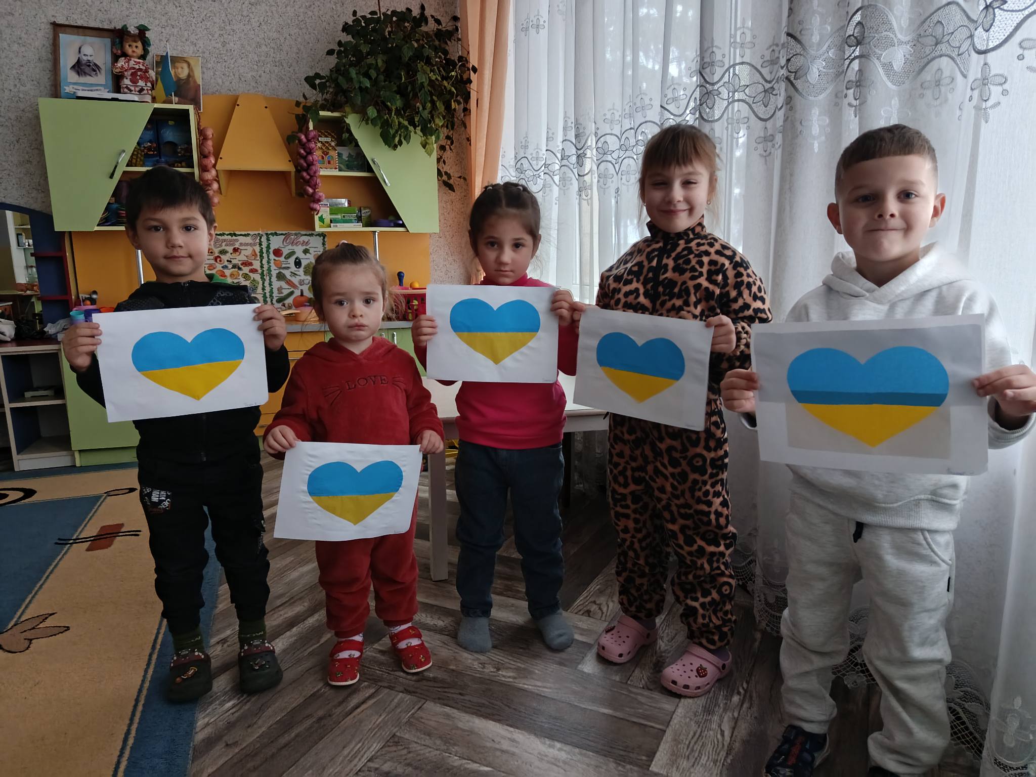Фото без опису