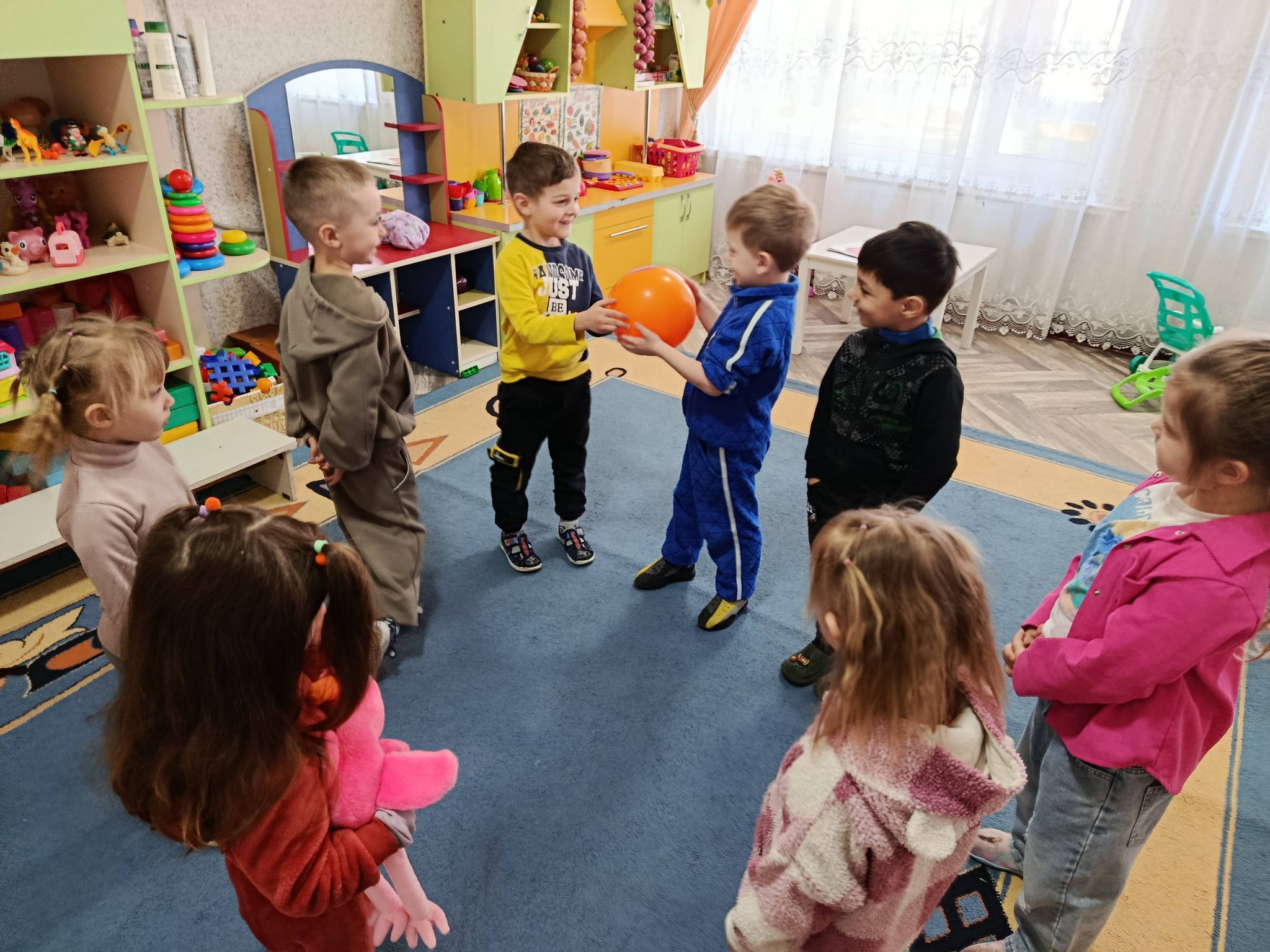 Фото без опису