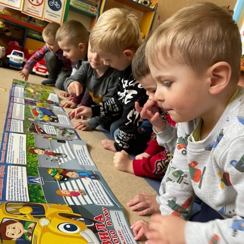 Фото без опису