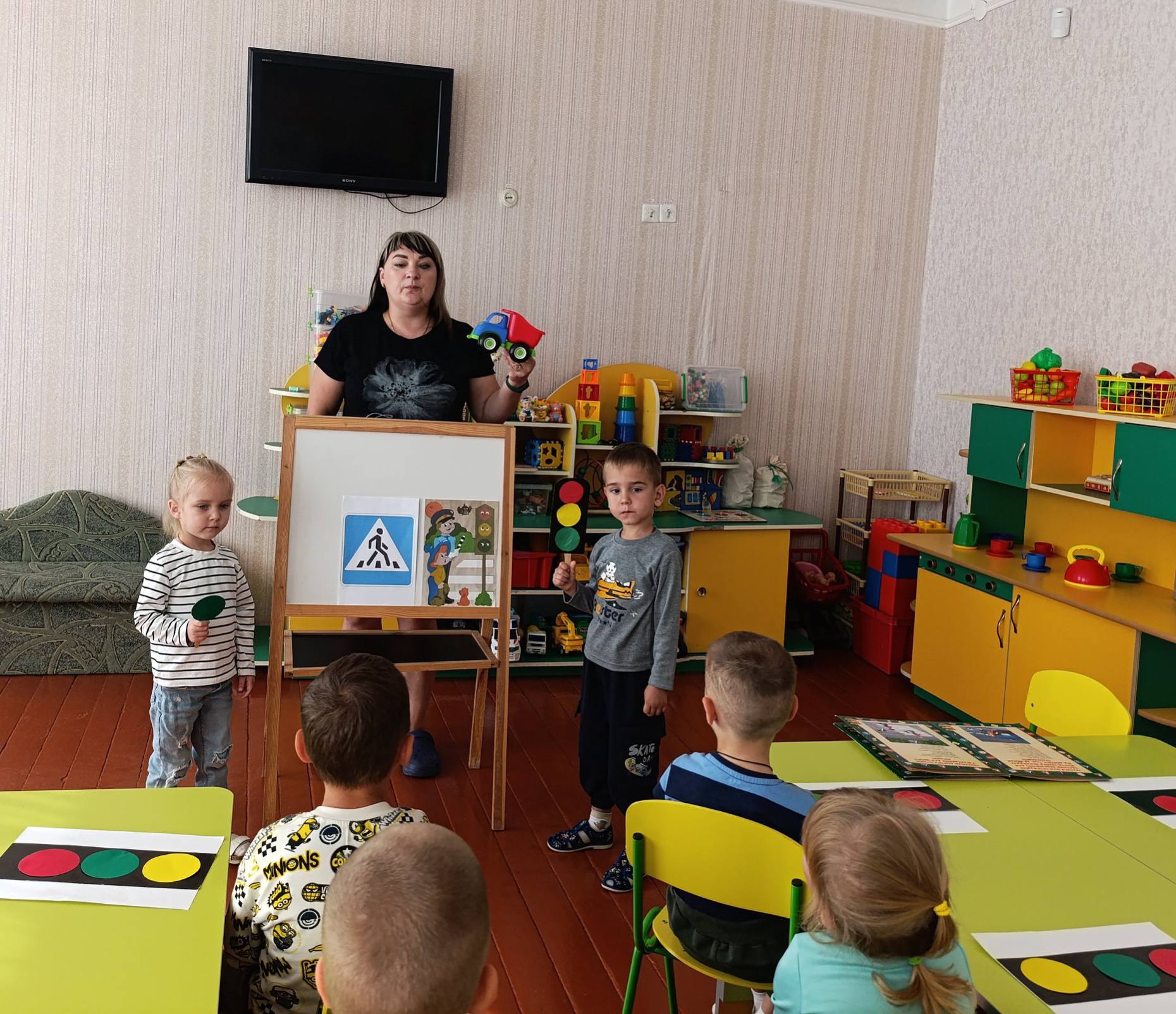 Фото без опису