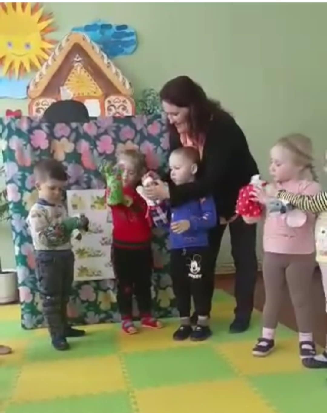 Фото без опису