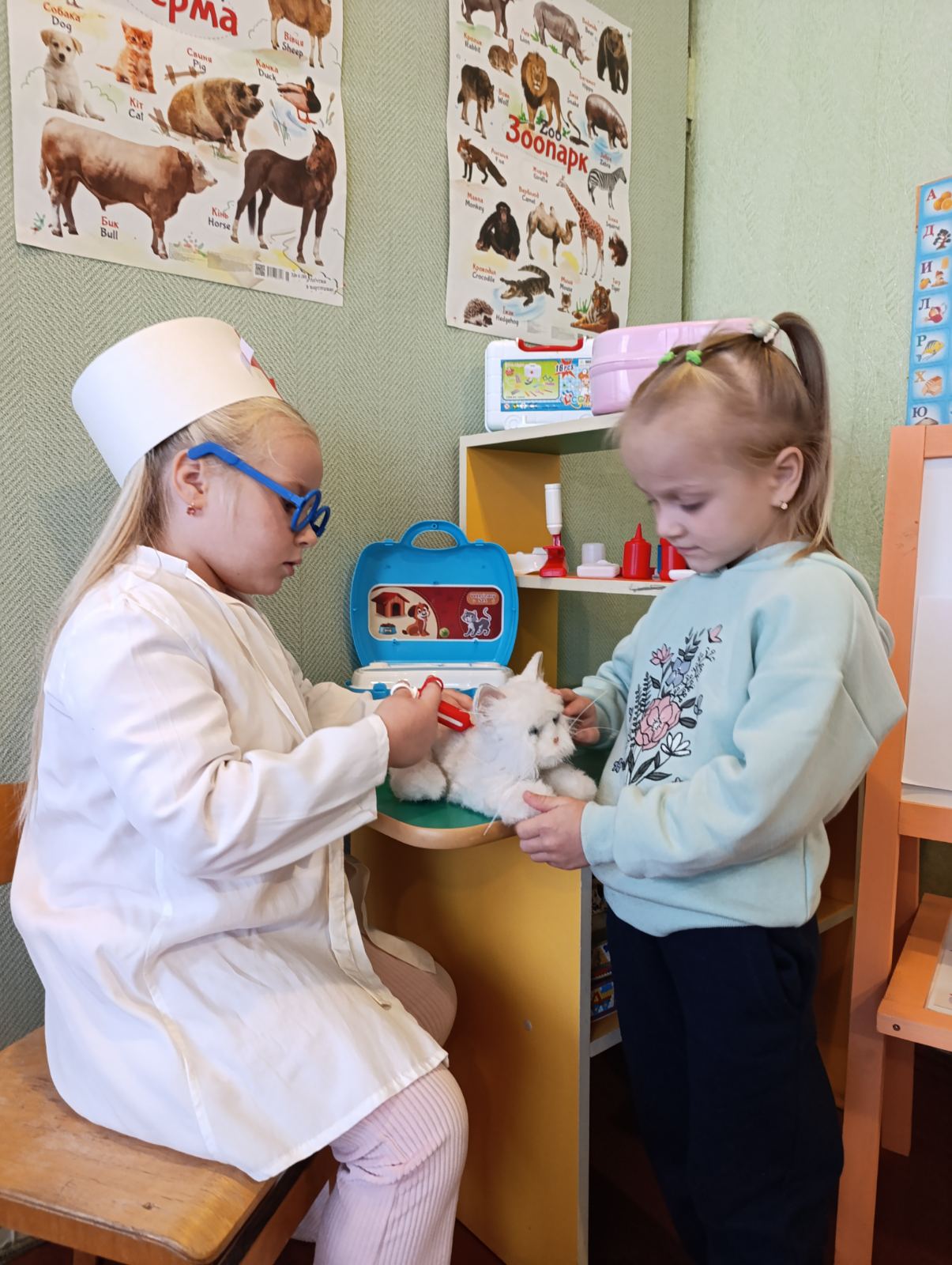 Фото без опису