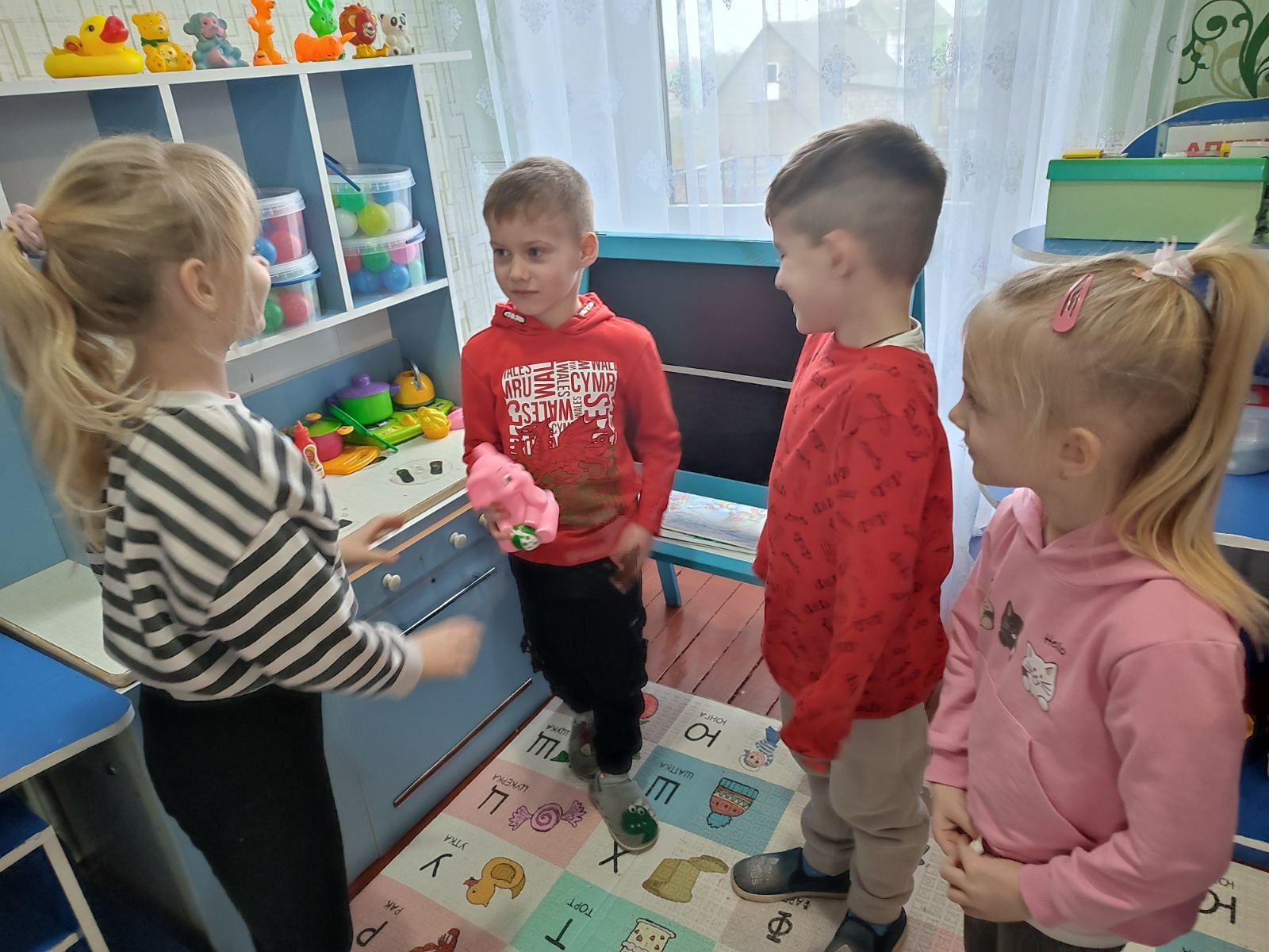 Фото без опису