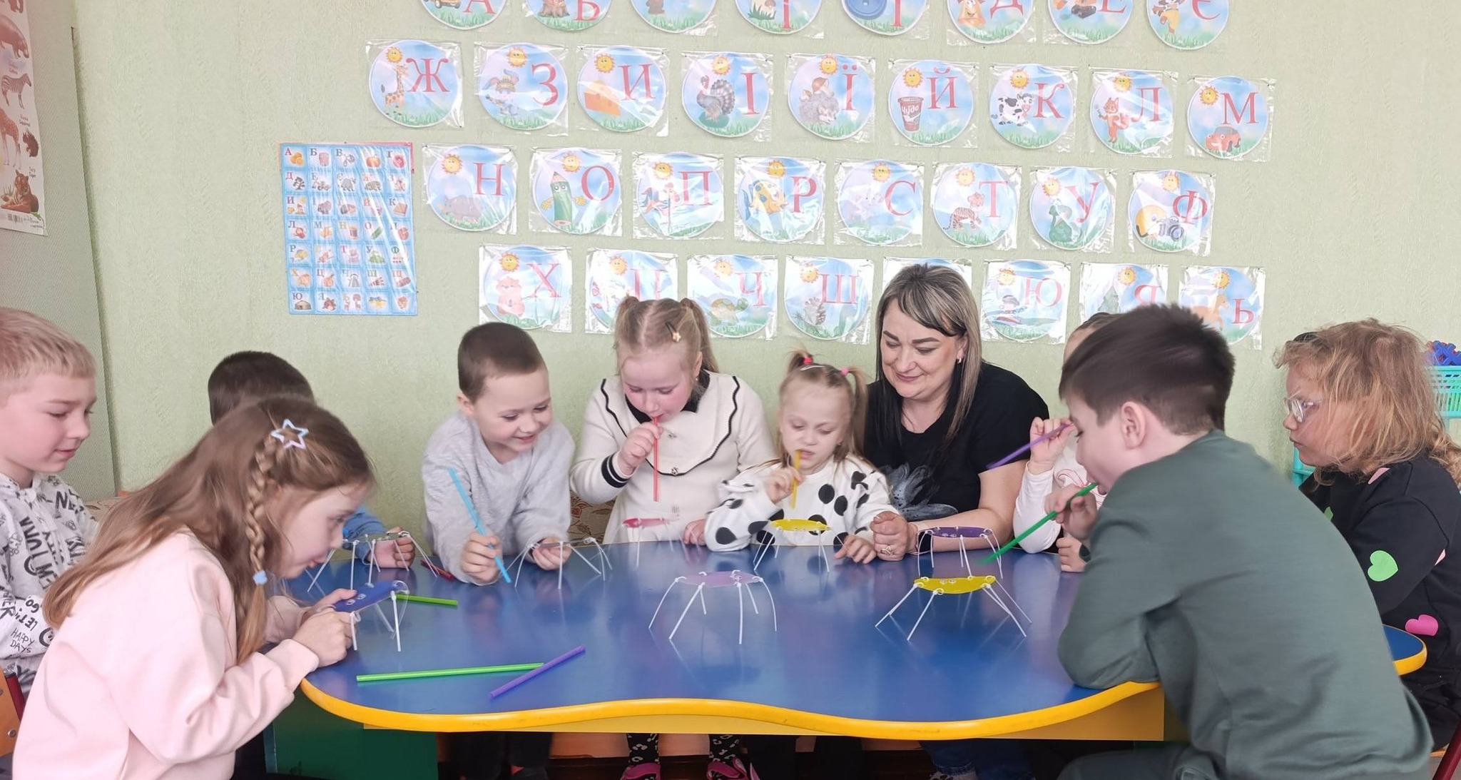 Фото без опису