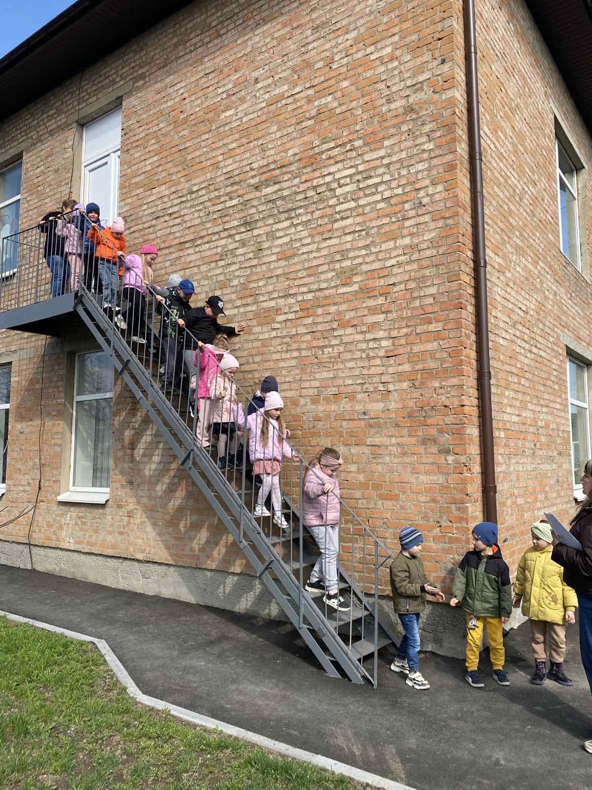 Фото без опису